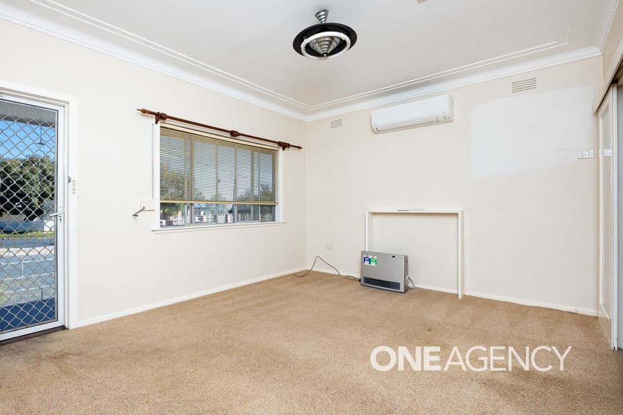 1 KILLARA Avenue, Mount Austin, Mount Austin - Thumbnail 2