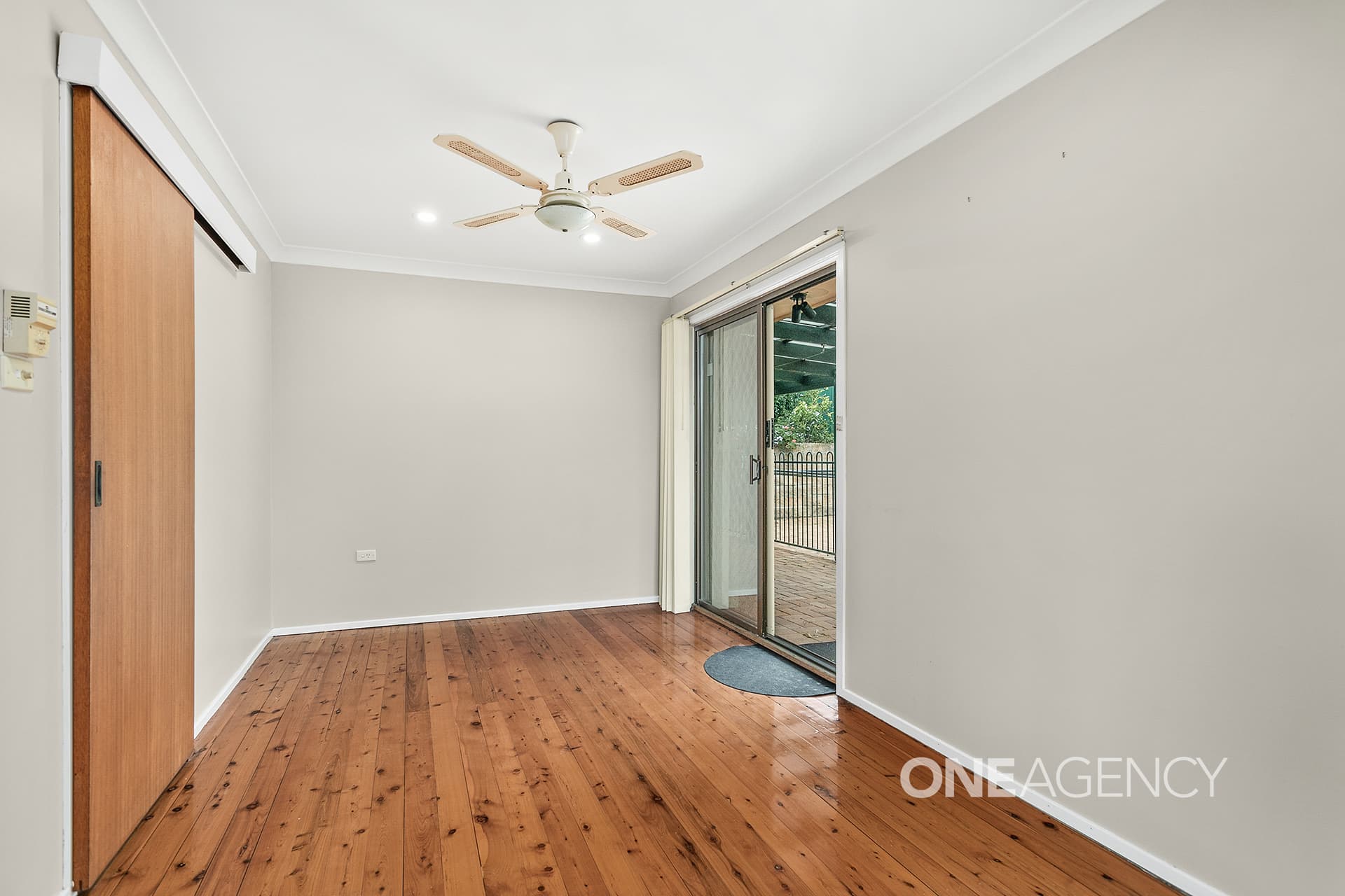 29 Poplar Avenue, Unanderra, Unanderra - Thumbnail 3