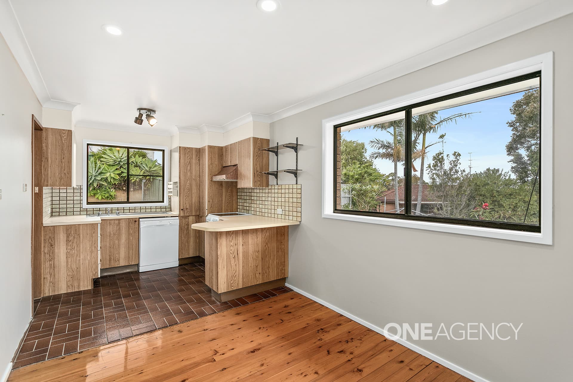 29 Poplar Avenue, Unanderra, Unanderra - Thumbnail 4