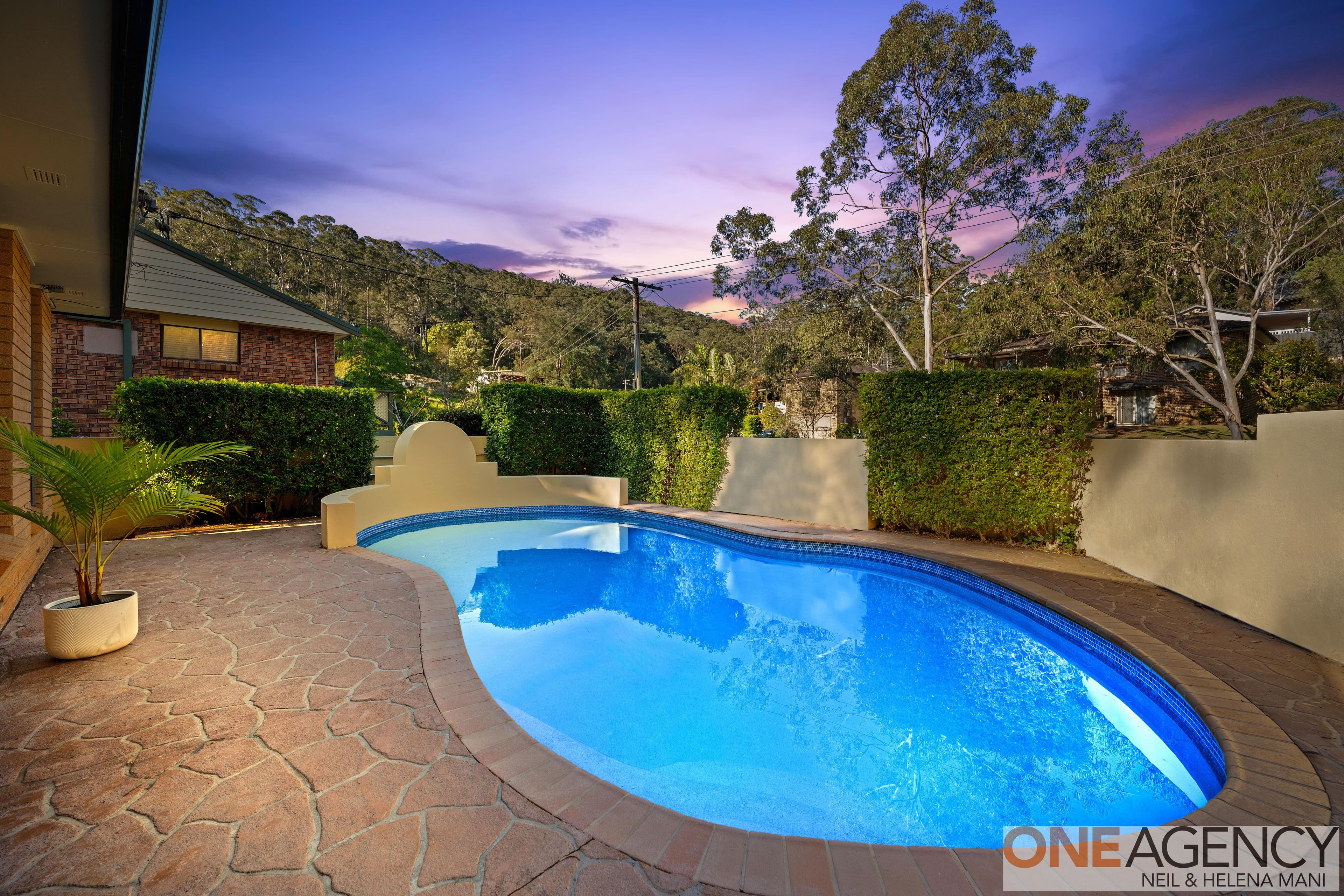13 Yuroka Close, North Gosford, North Gosford - Image 1