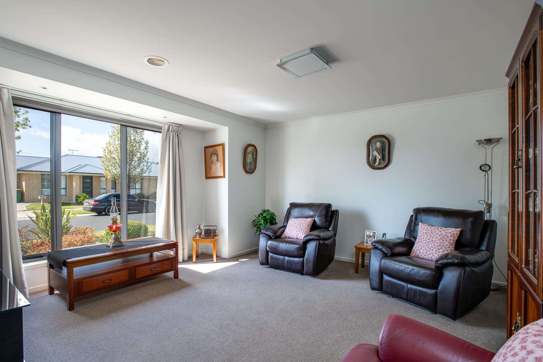 17 INWOOD Crescent, Wodonga, Wodonga - Thumbnail 2