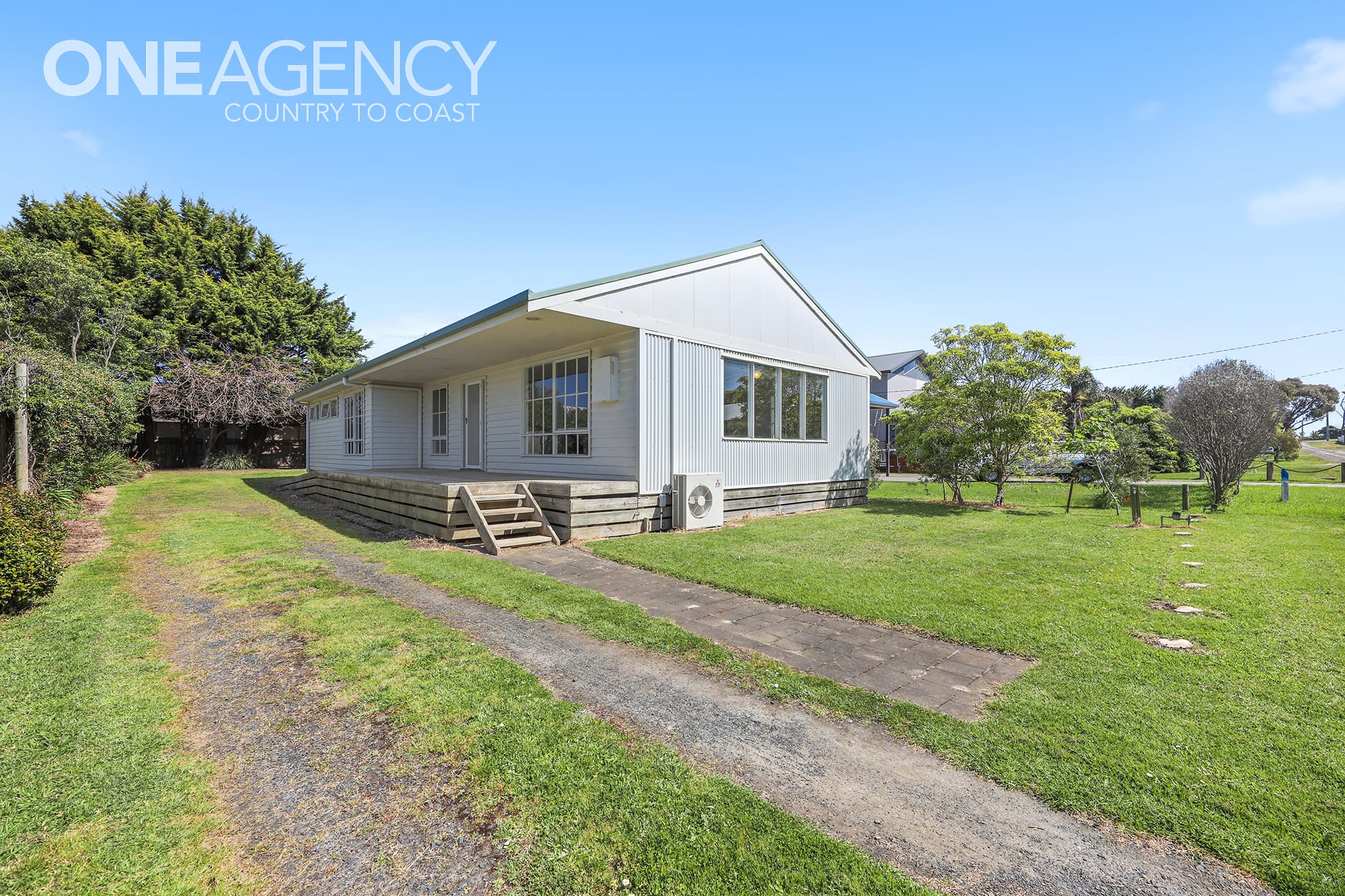 7 Sunset Drive, Sunset Strip, Sunset Strip - Image 1