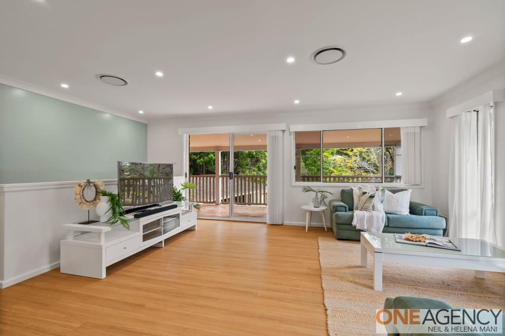 10 Yuroka Close, North Gosford, North Gosford - Thumbnail 2