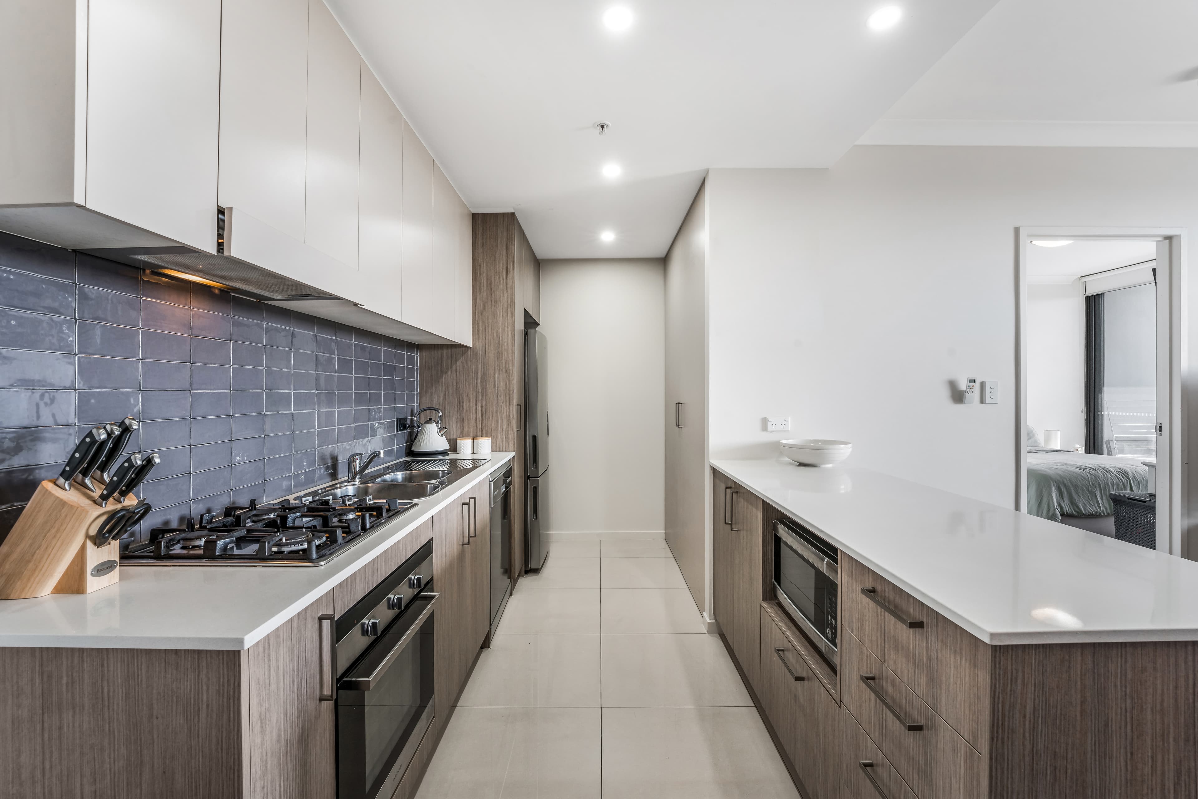 1402/420 Macquarie Street, Liverpool, Liverpool - Thumbnail 5