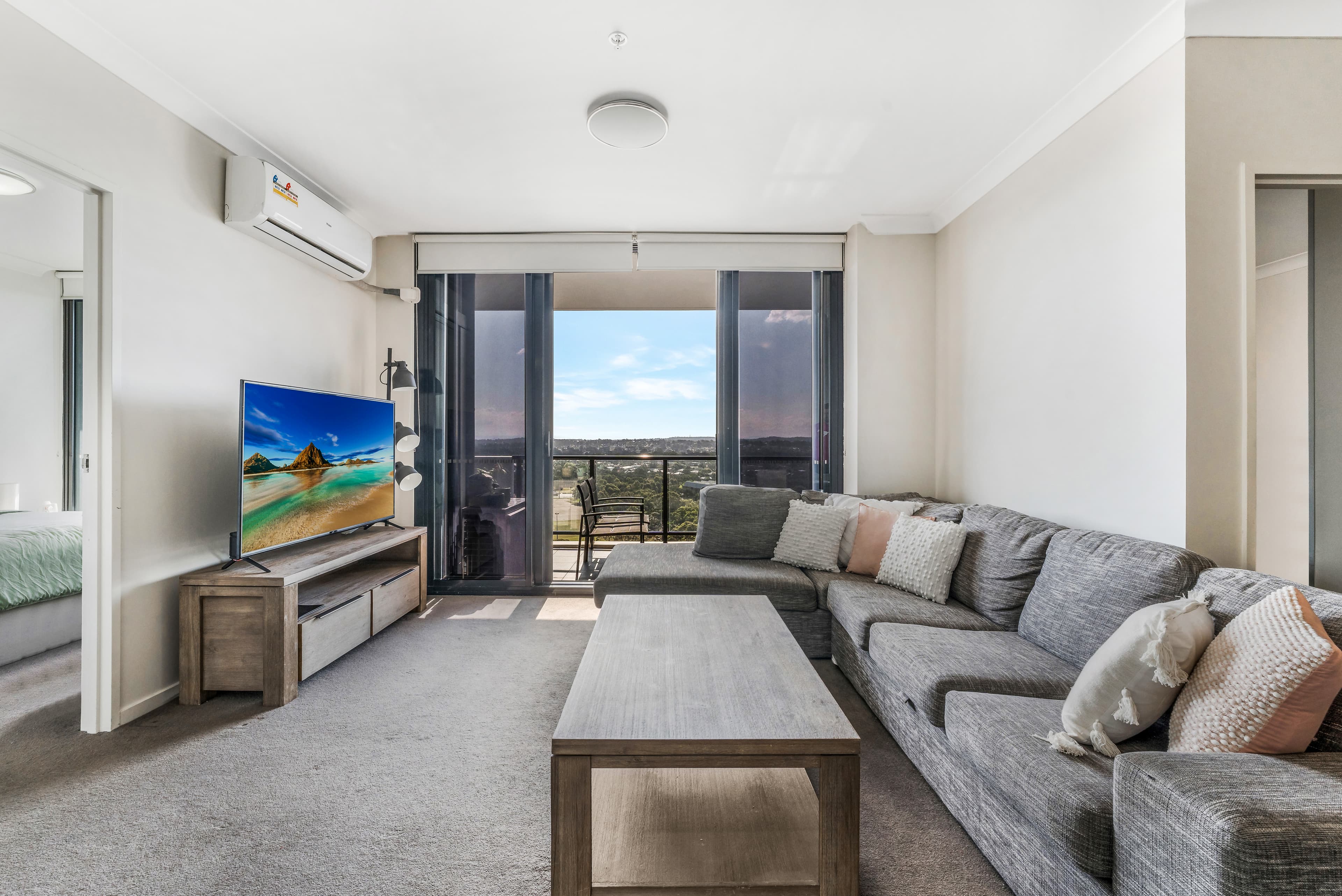 1402/420 Macquarie Street, Liverpool, Liverpool - Thumbnail 6
