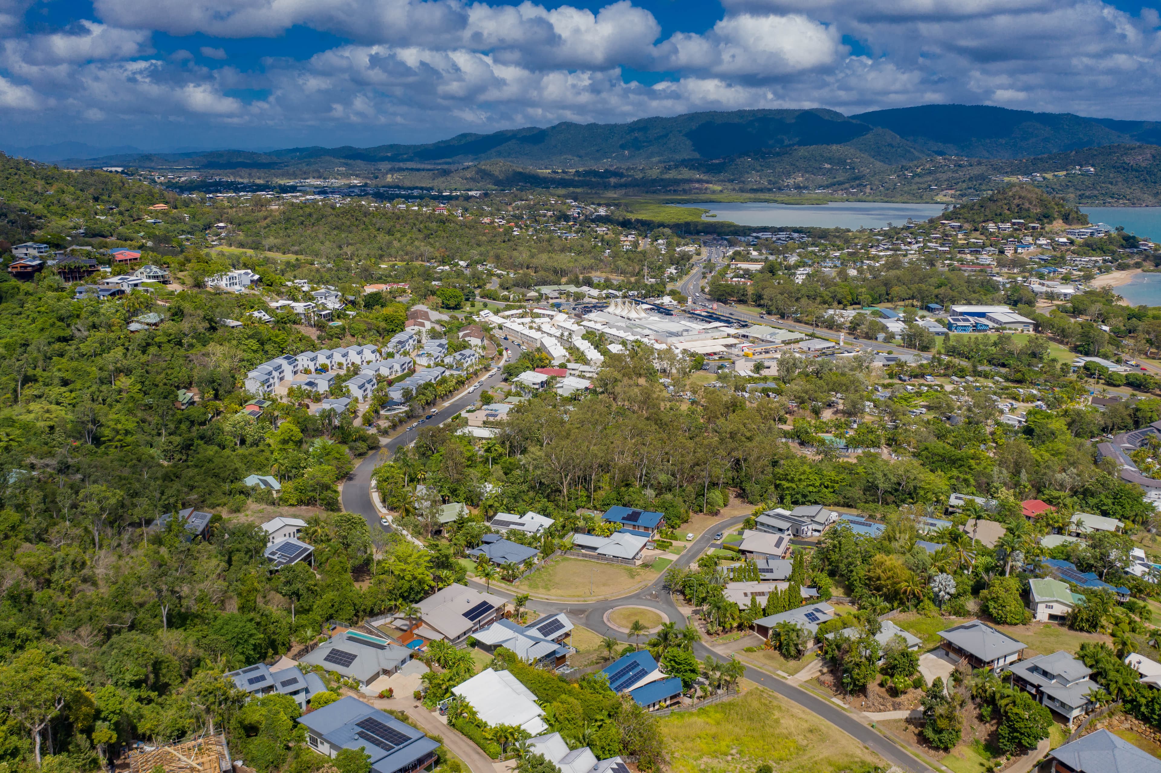 35 Eshelby Drive, Cannonvale, Cannonvale - Thumbnail 4