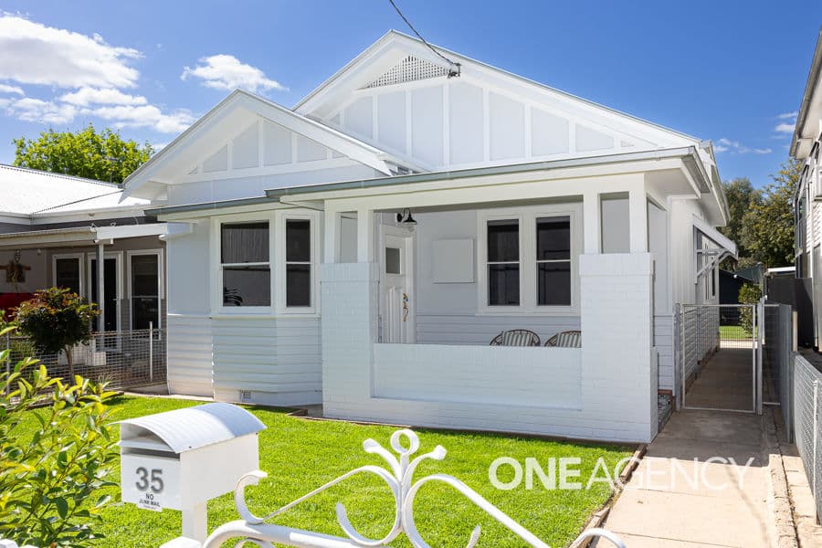 35 WALL Street, North Wagga Wagga, North Wagga Wagga - Thumbnail 2