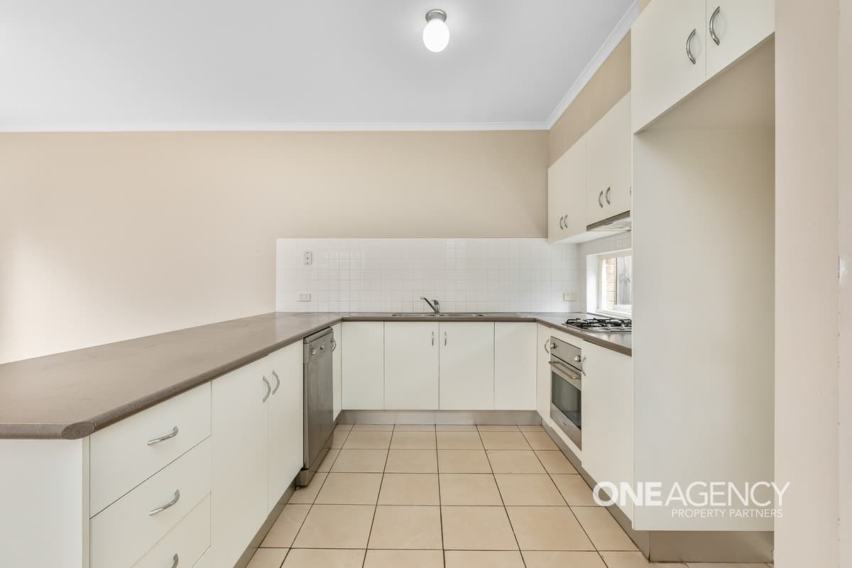 1/7 Fisher Court, Werribee, Werribee - Thumbnail 2