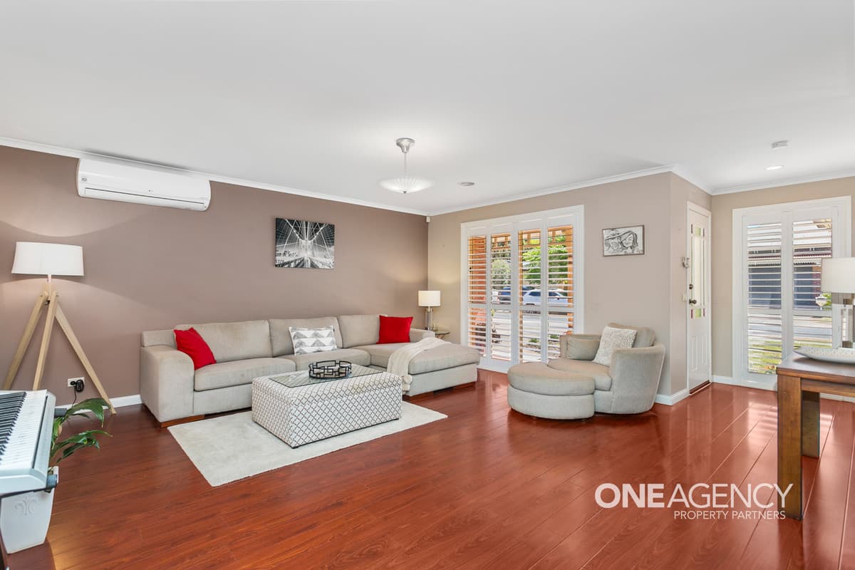 15 Samuel Evans Court, Seabrook, Seabrook - Thumbnail 2