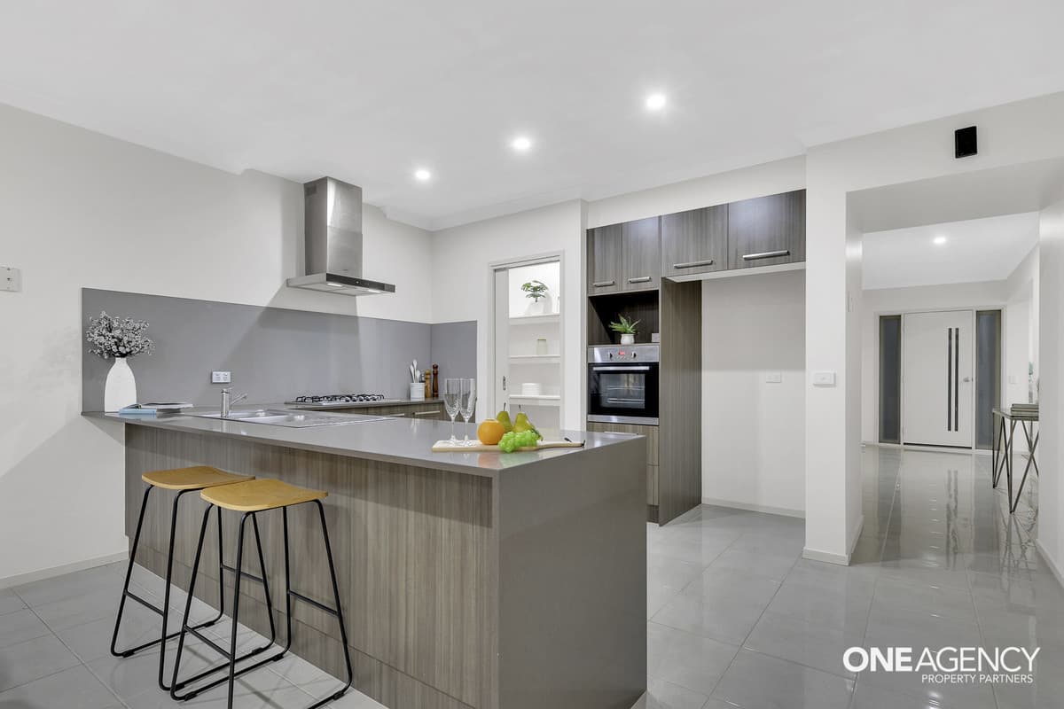 137 Eureka Drive, Manor Lakes, Manor Lakes - Thumbnail 6