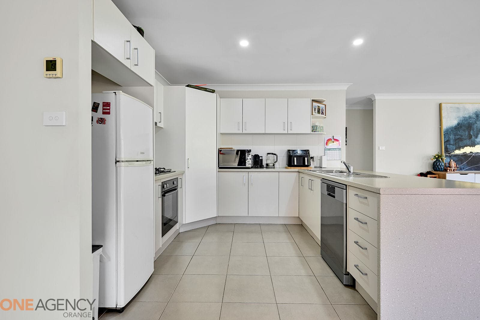 47 Honeyman Drive, Orange, Orange - Thumbnail 2