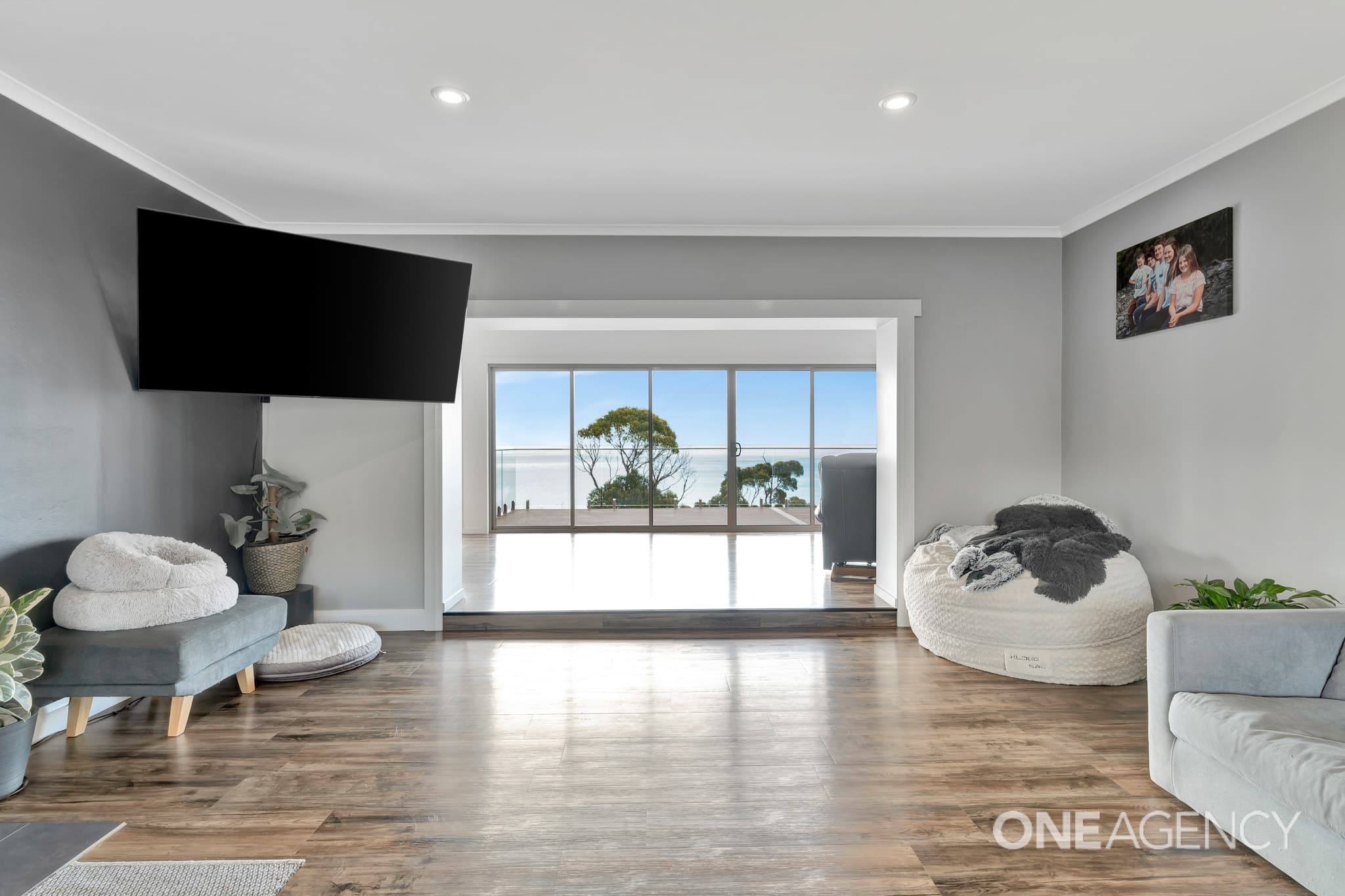 32 Seaview Avenue, Parklands, Parklands - Thumbnail 8