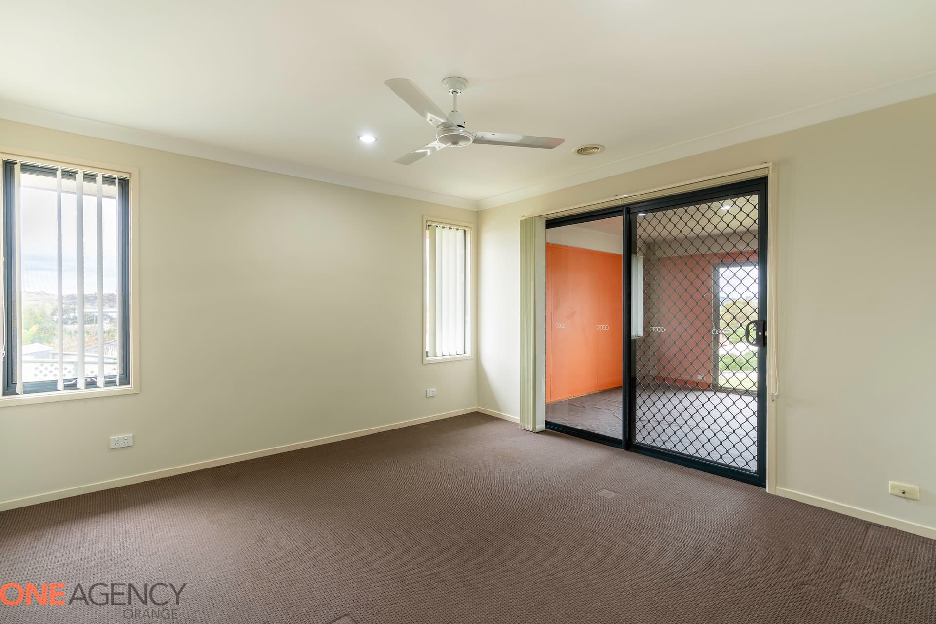 19 Quinlan Run, Orange, Orange - Thumbnail 6