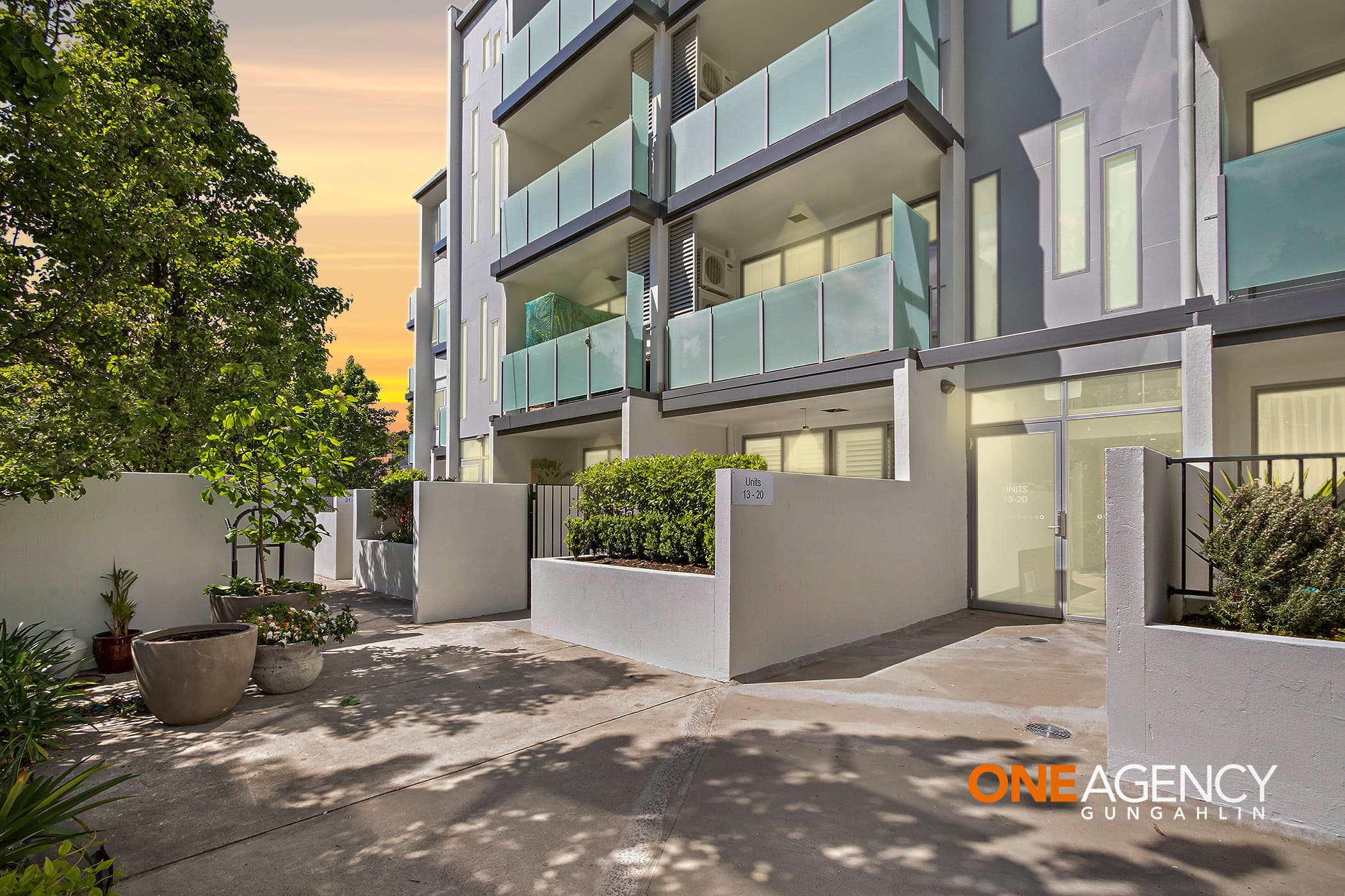 18/41 Hampton Circuit, Yarralumla, Yarralumla - Image 1