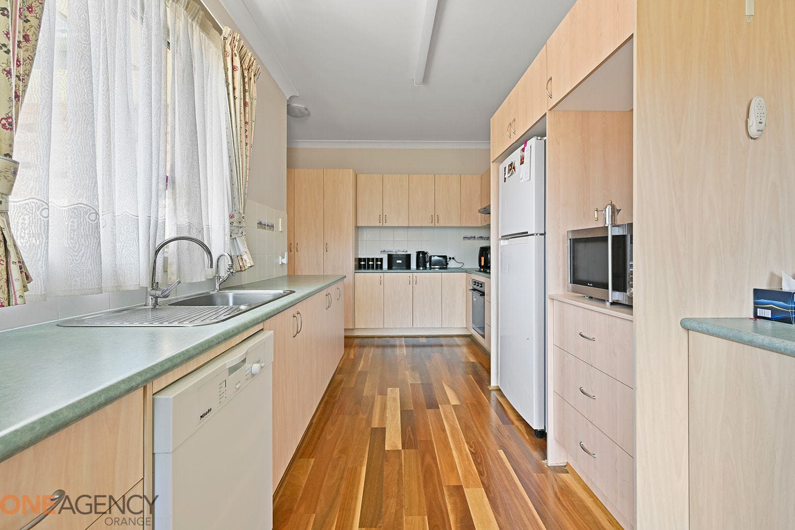 33 Murray Avenue, Orange, Orange - Thumbnail 6