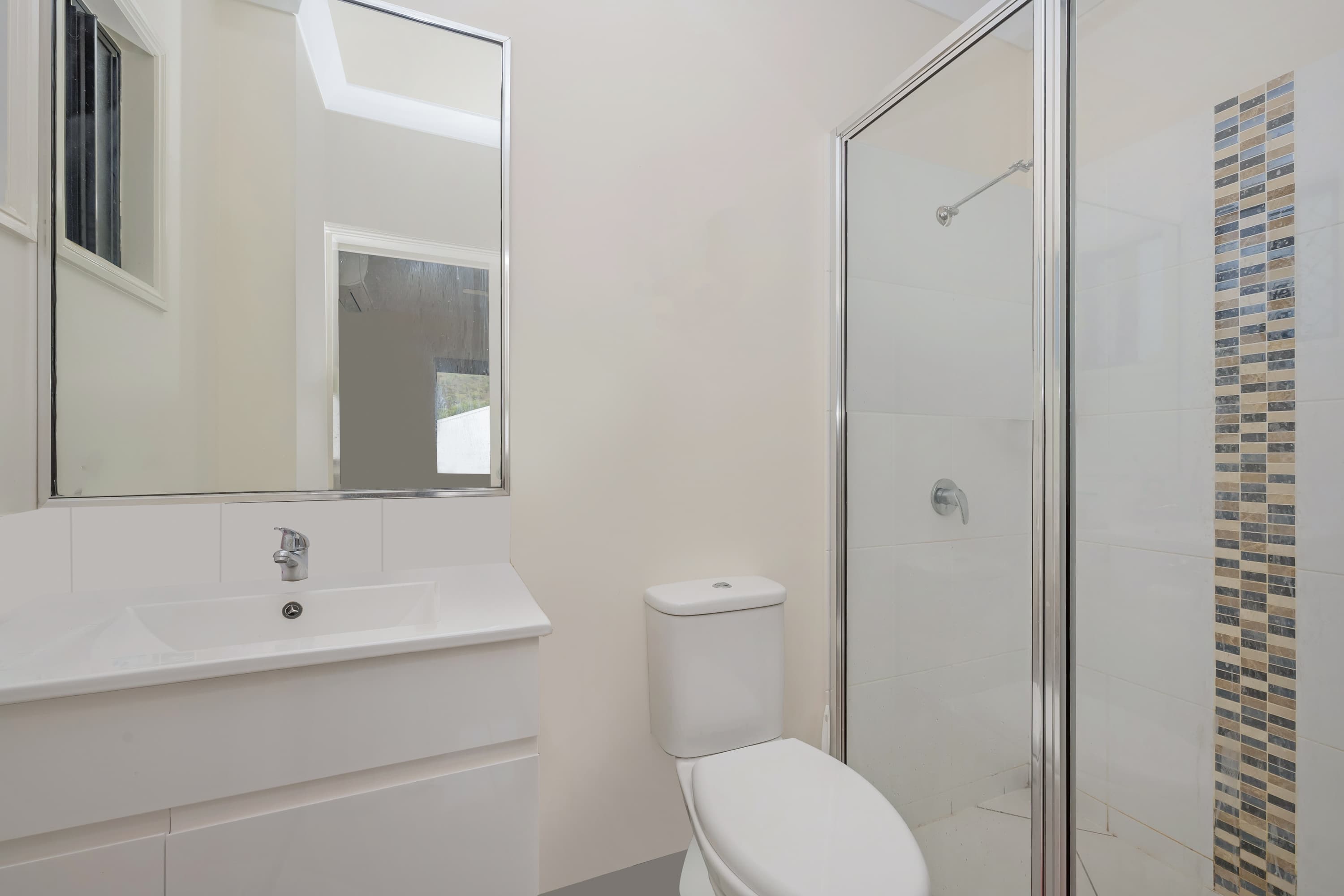 7 Windarra Avenue, Douglas, Douglas - Thumbnail 6
