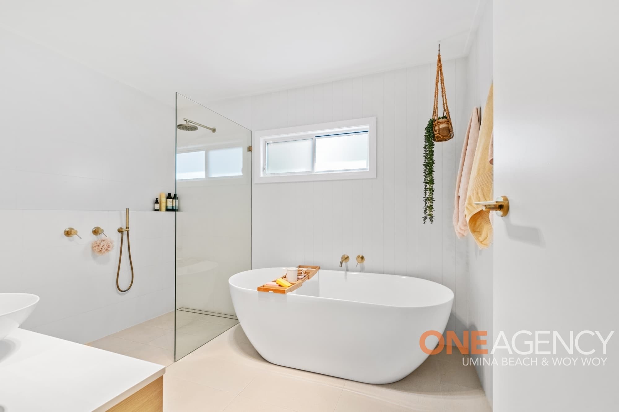 52 Wentworth Avenue, Woy Woy, Woy Woy - Thumbnail 3