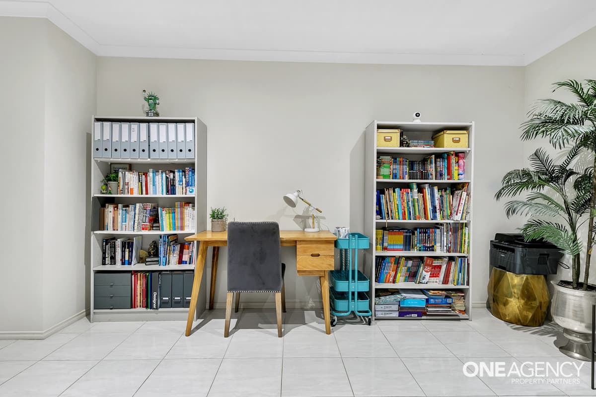 4 Menzies Avenue, Point Cook, Point Cook - Thumbnail 8