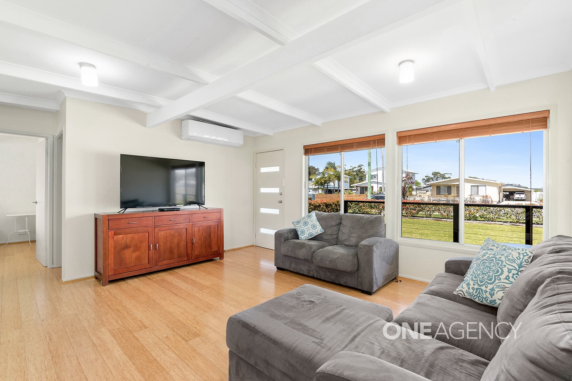 29 Tallyan Point Road, Basin View, Basin View - Thumbnail 2