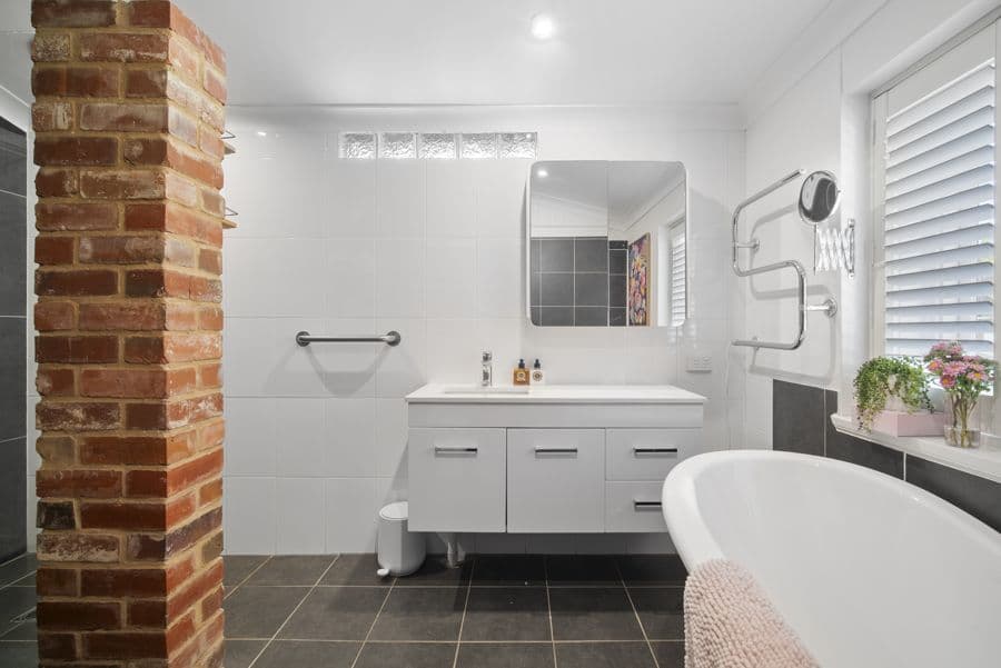 30 BECKWITH Street, Wagga Wagga, Wagga Wagga - Thumbnail 6