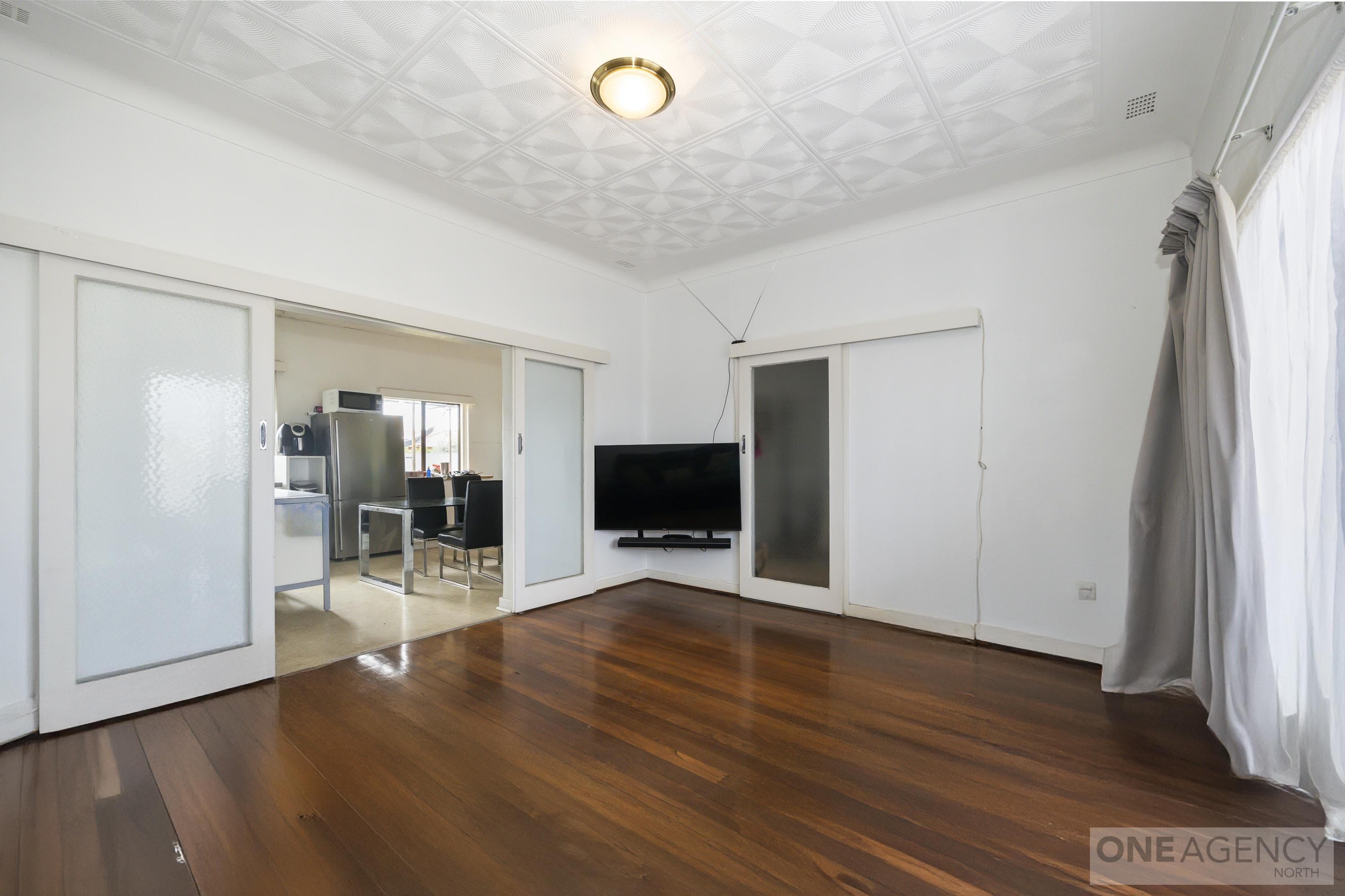 55 Jones Street, Stirling, Stirling - Thumbnail 7