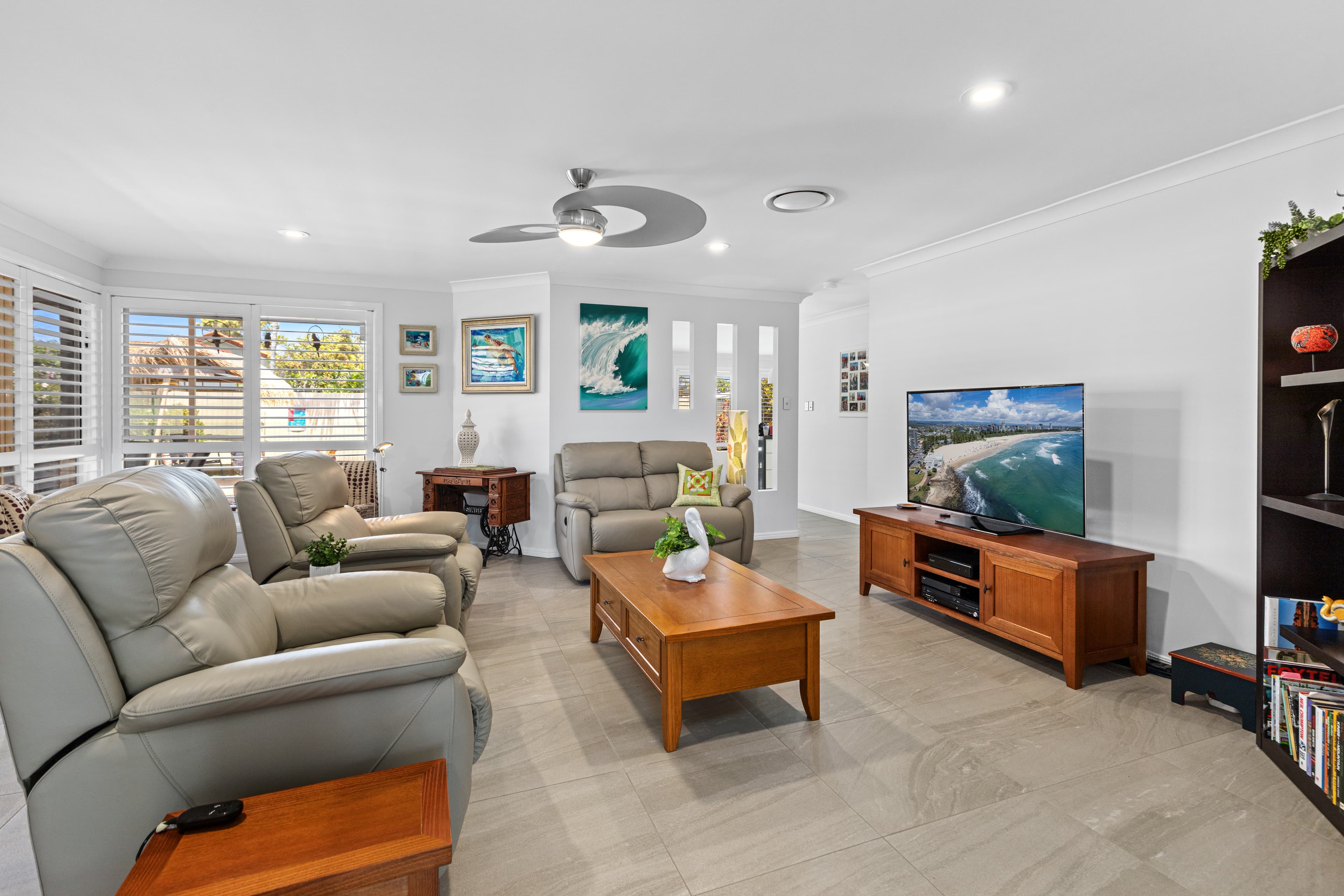 66 Wedgebill Parade, Burleigh Waters, Burleigh Waters - Thumbnail 3