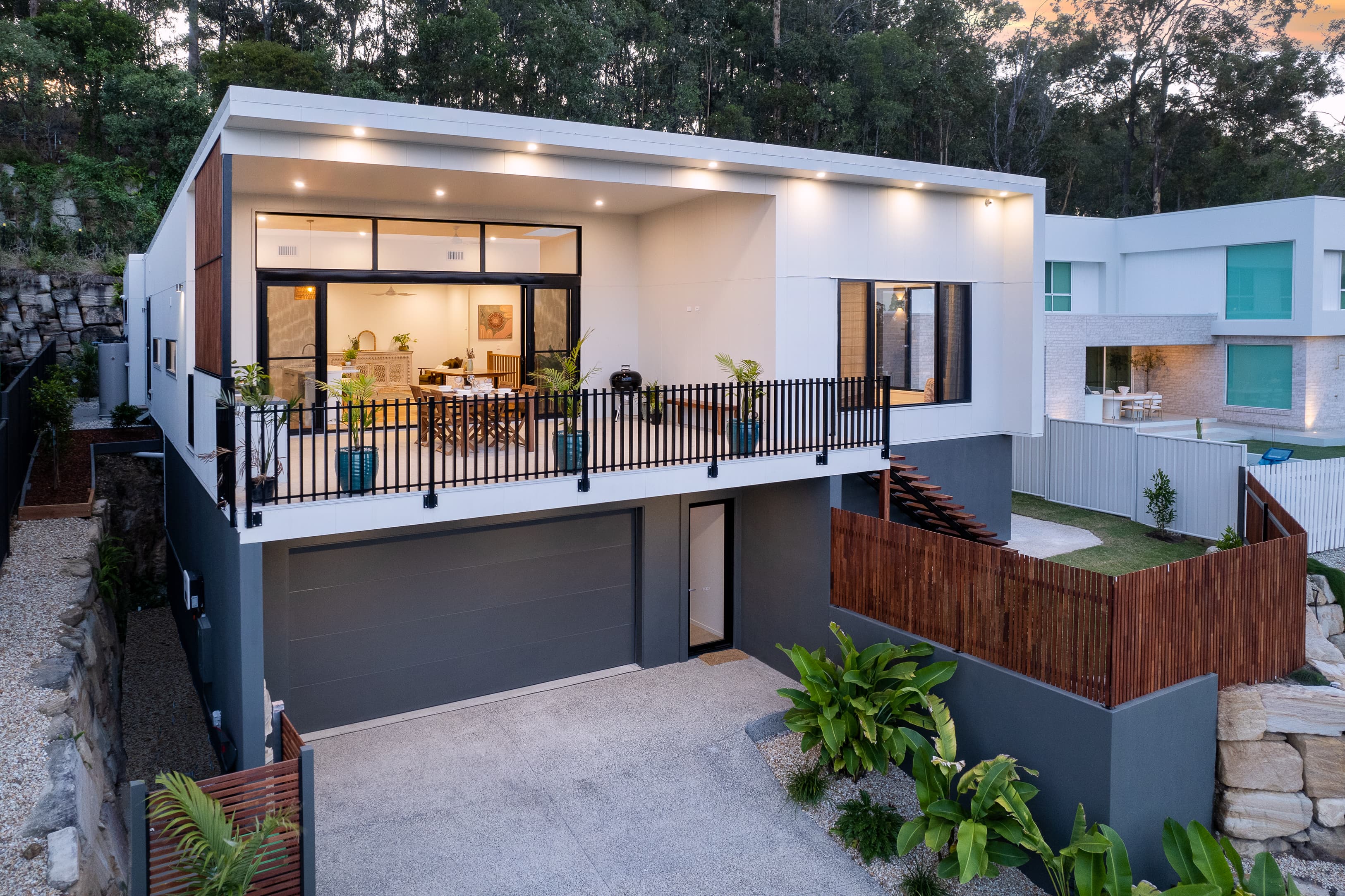 16 Arbury Hill Close, Burleigh Heads, Burleigh Heads - Image 1