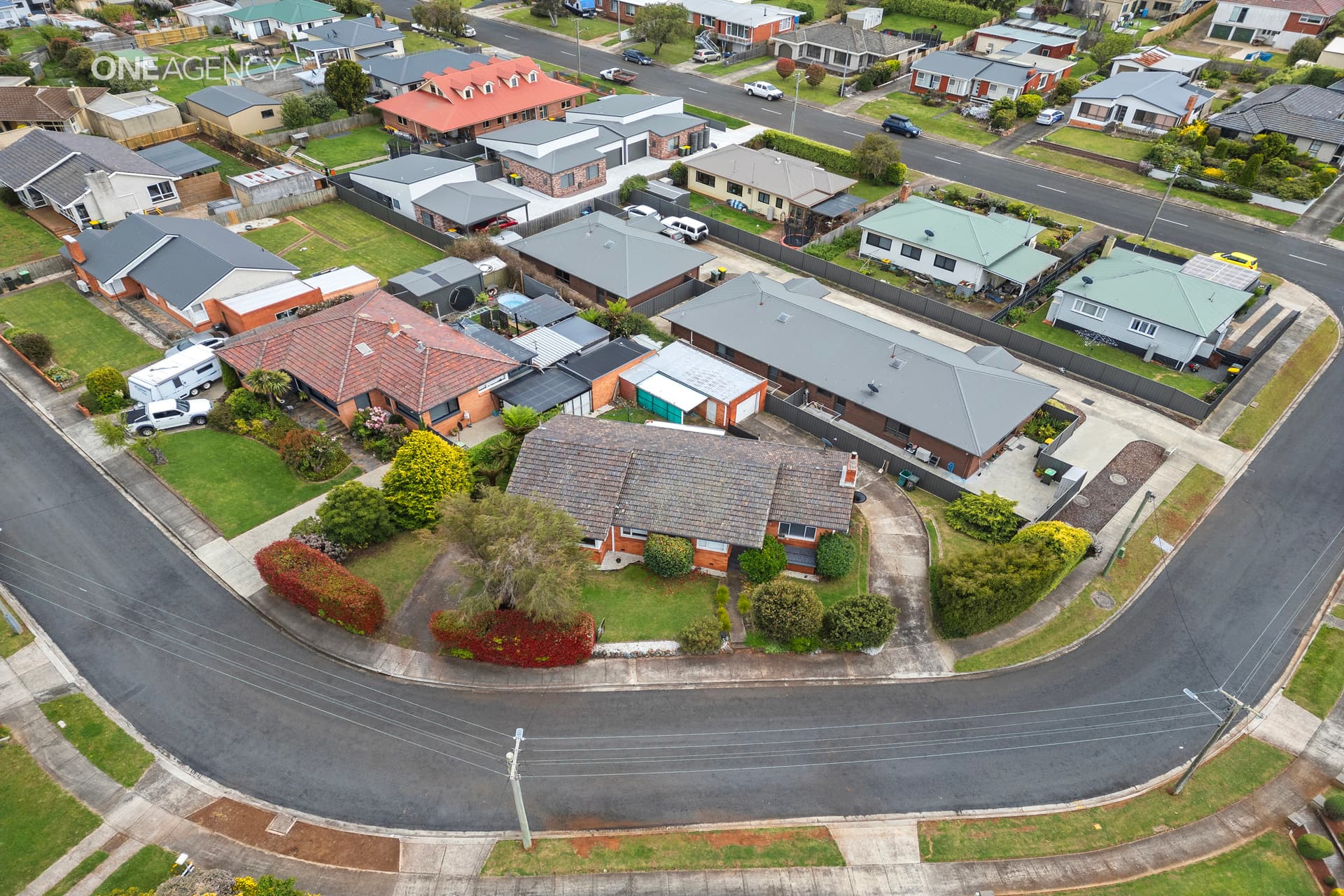 15 Birkdale Court, Devonport, Devonport - Thumbnail 2