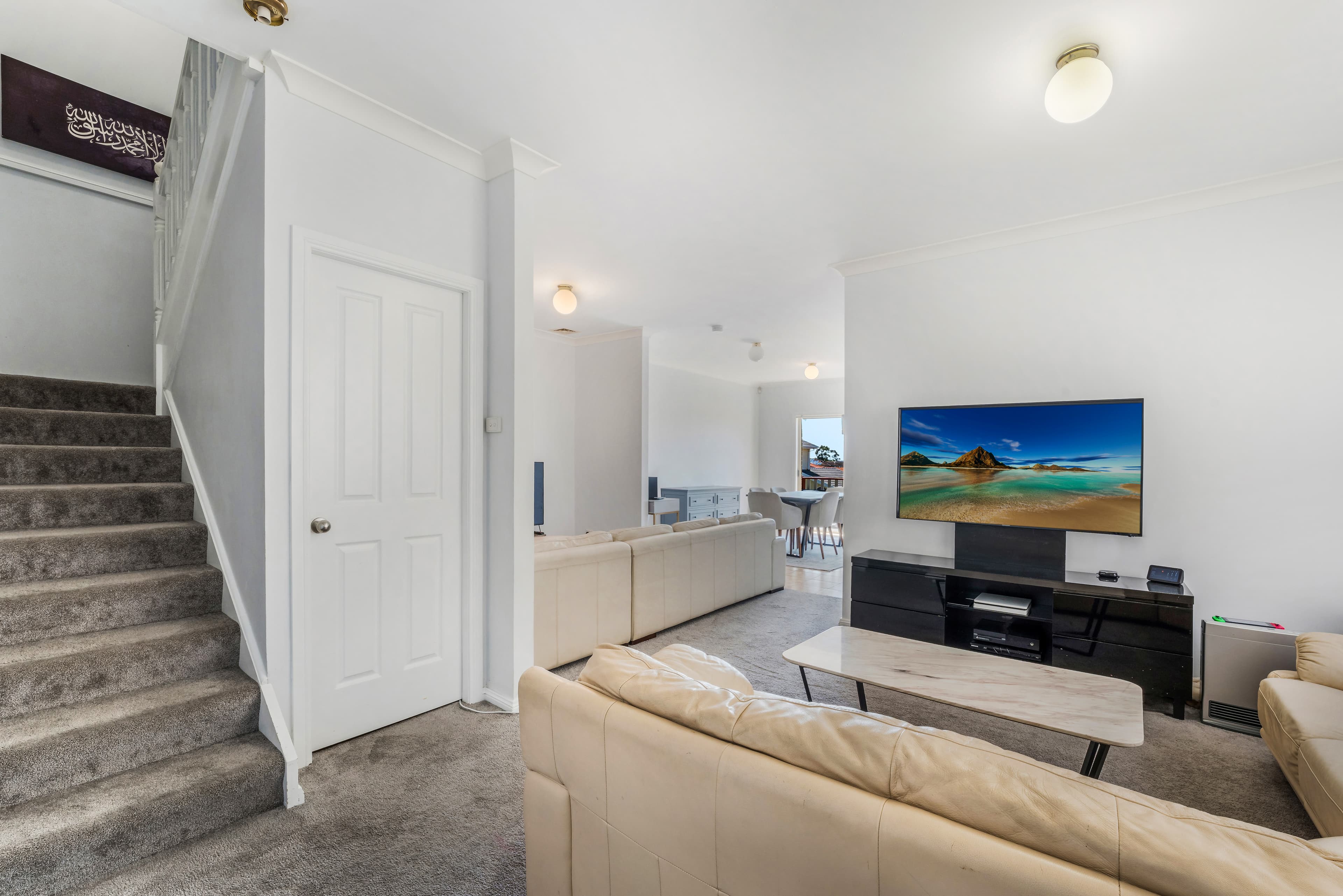 154B Greenway Drive, West Hoxton, West Hoxton - Thumbnail 3