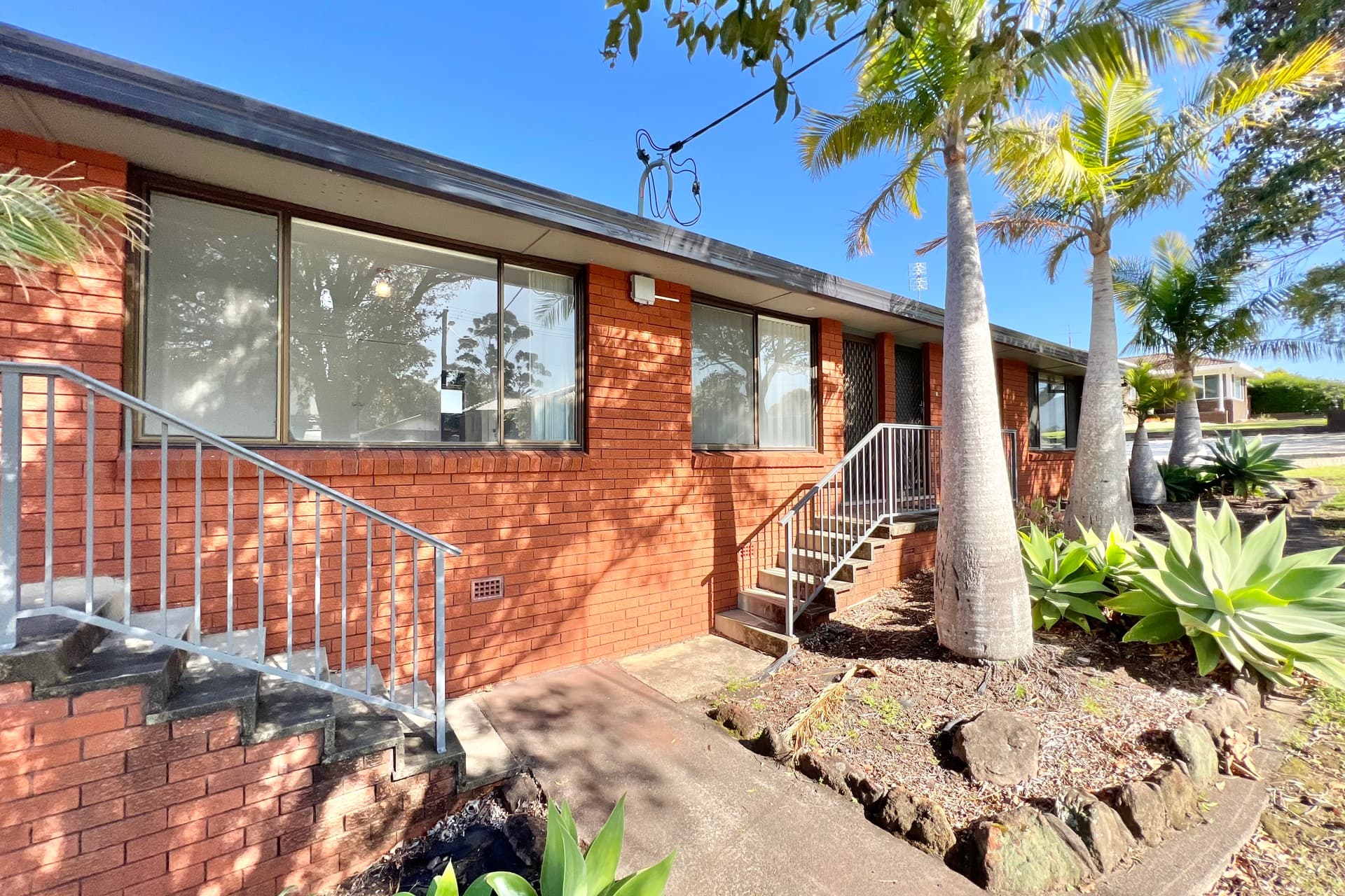 2/68 Yellagong Street, West Wollongong, West Wollongong - Image 1