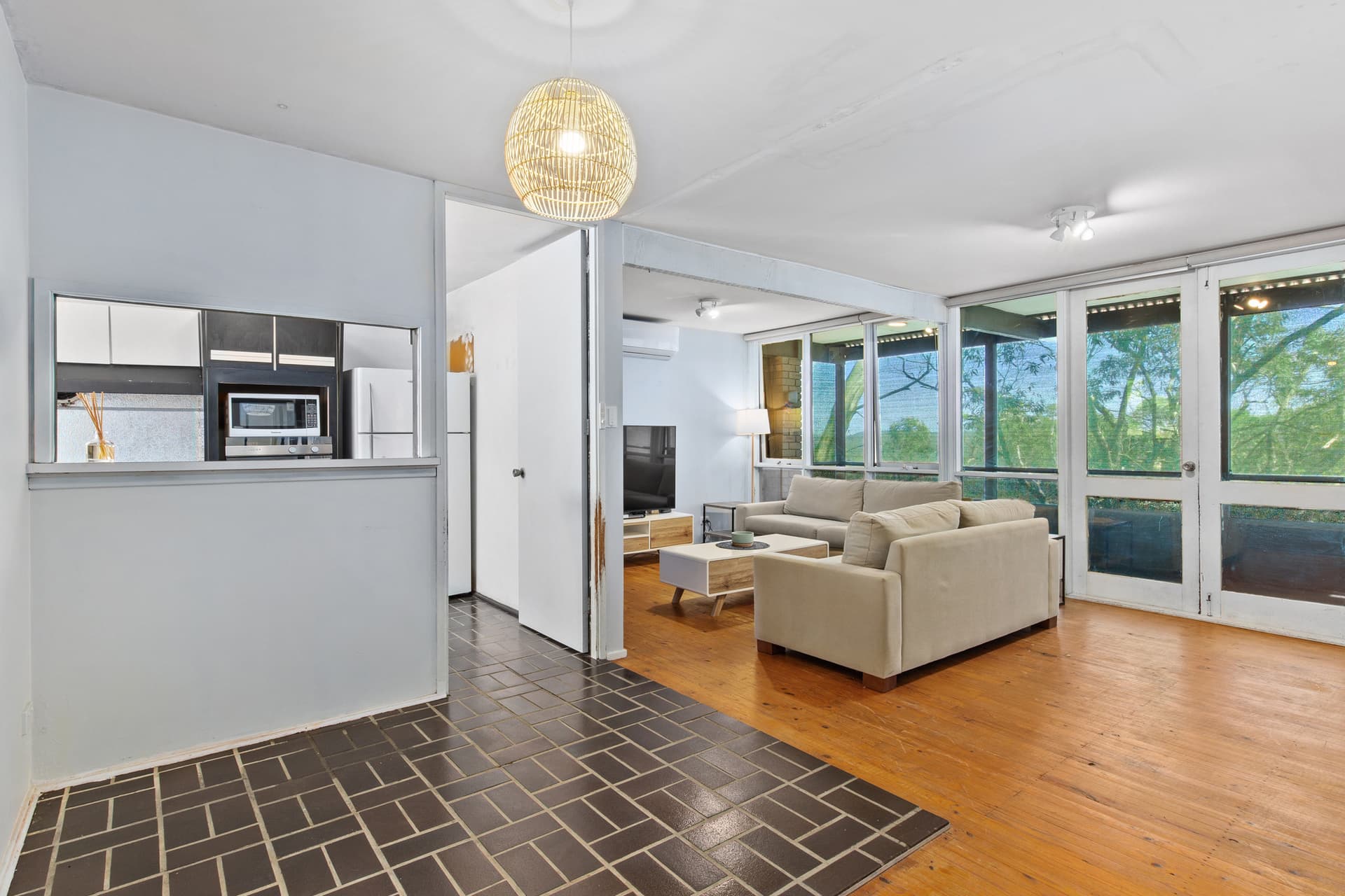 10 Coombah Place, Engadine, Engadine - Thumbnail 5