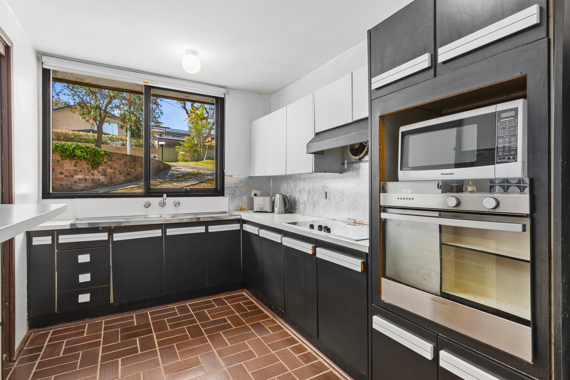 10 Coombah Place, Engadine, Engadine - Thumbnail 7