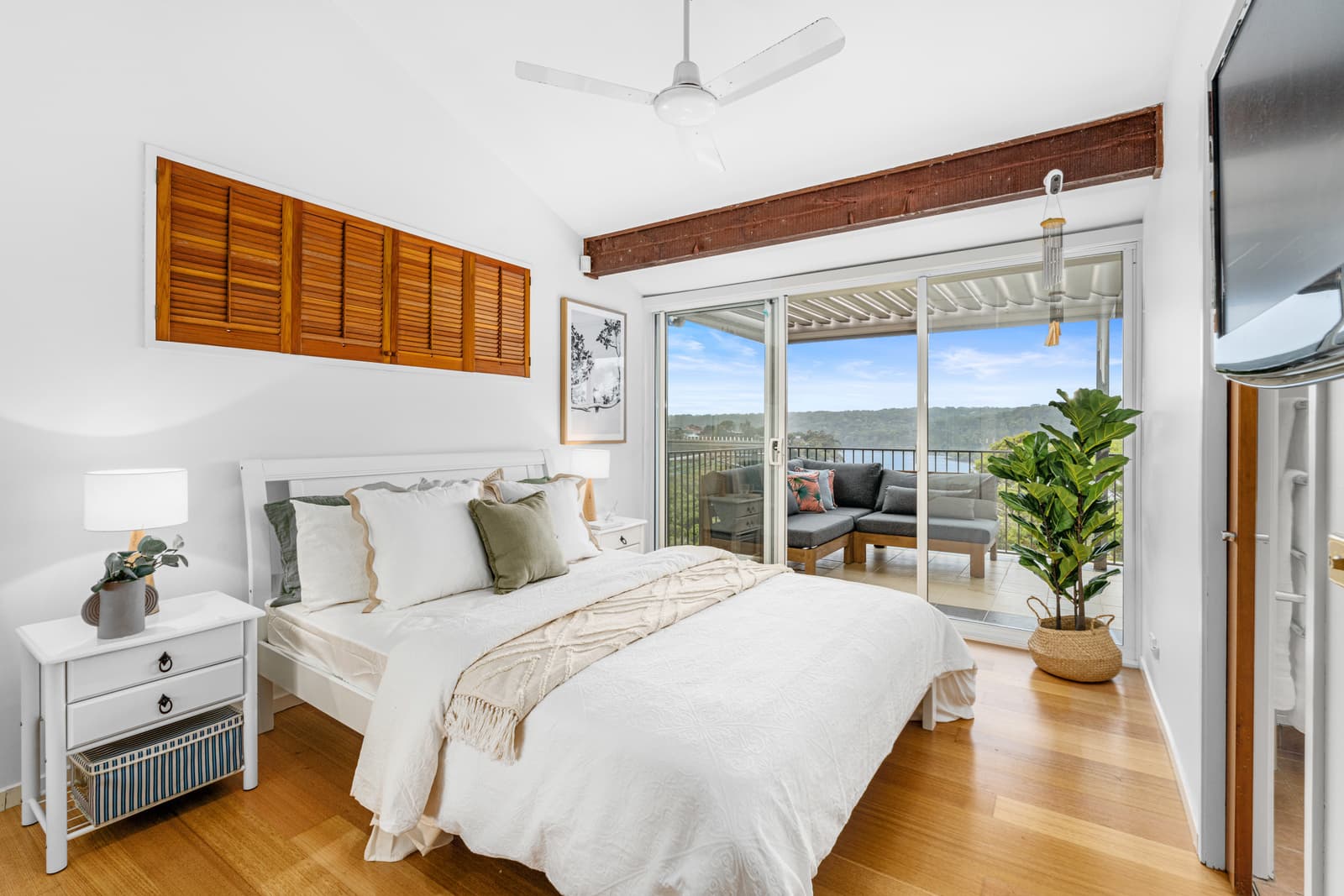 17 Swallow Rock Drive, Grays Point, Grays Point - Thumbnail 8