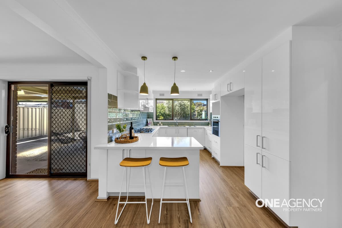 4 Pyramus Place, Altona Meadows, Altona Meadows - Thumbnail 5