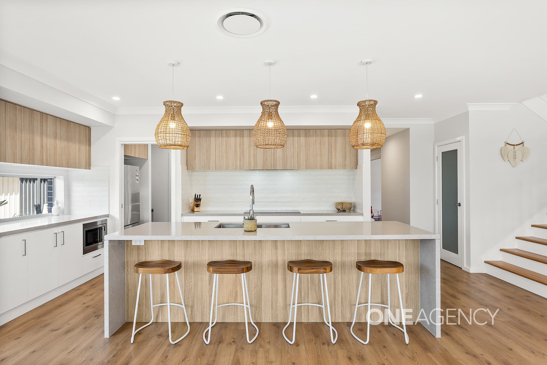 20 Cornfield Road, Calderwood, Calderwood - Thumbnail 5