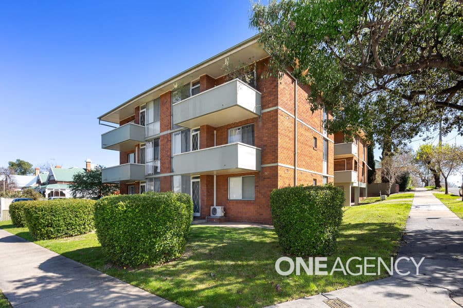 6/71 JOHNSTON Street, Wagga Wagga, Wagga Wagga - Image 1