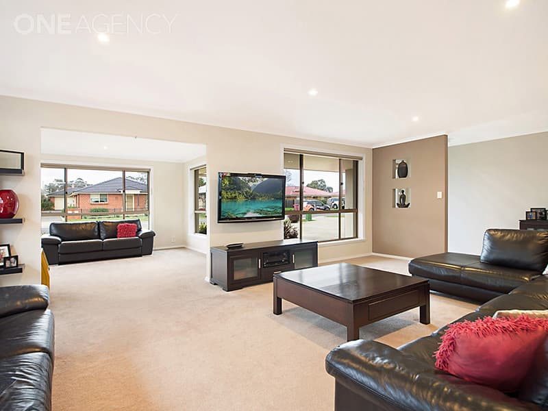 4 Savoy Place, Youngtown, Youngtown - Thumbnail 2