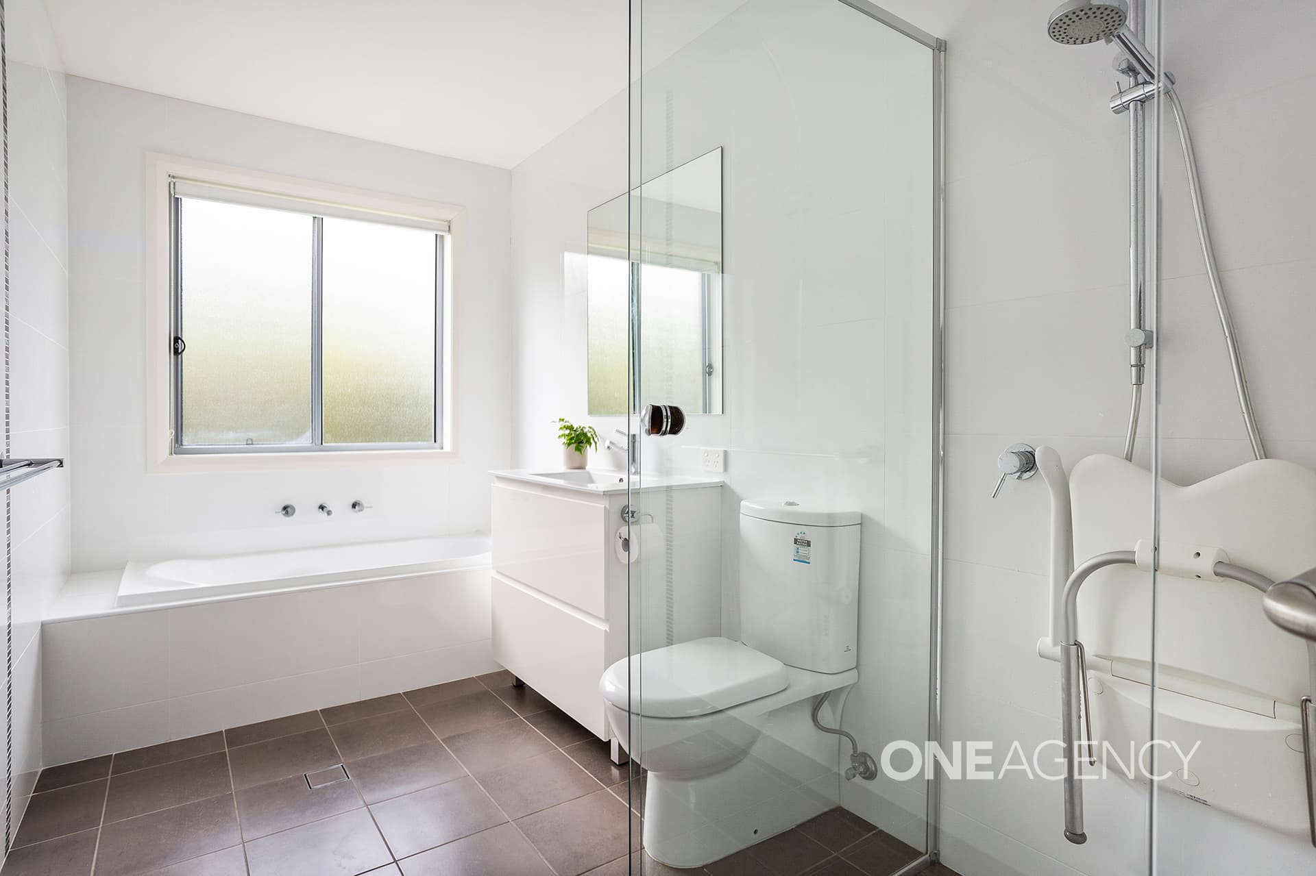 1/81 Page Avenue, North Nowra, North Nowra - Thumbnail 6