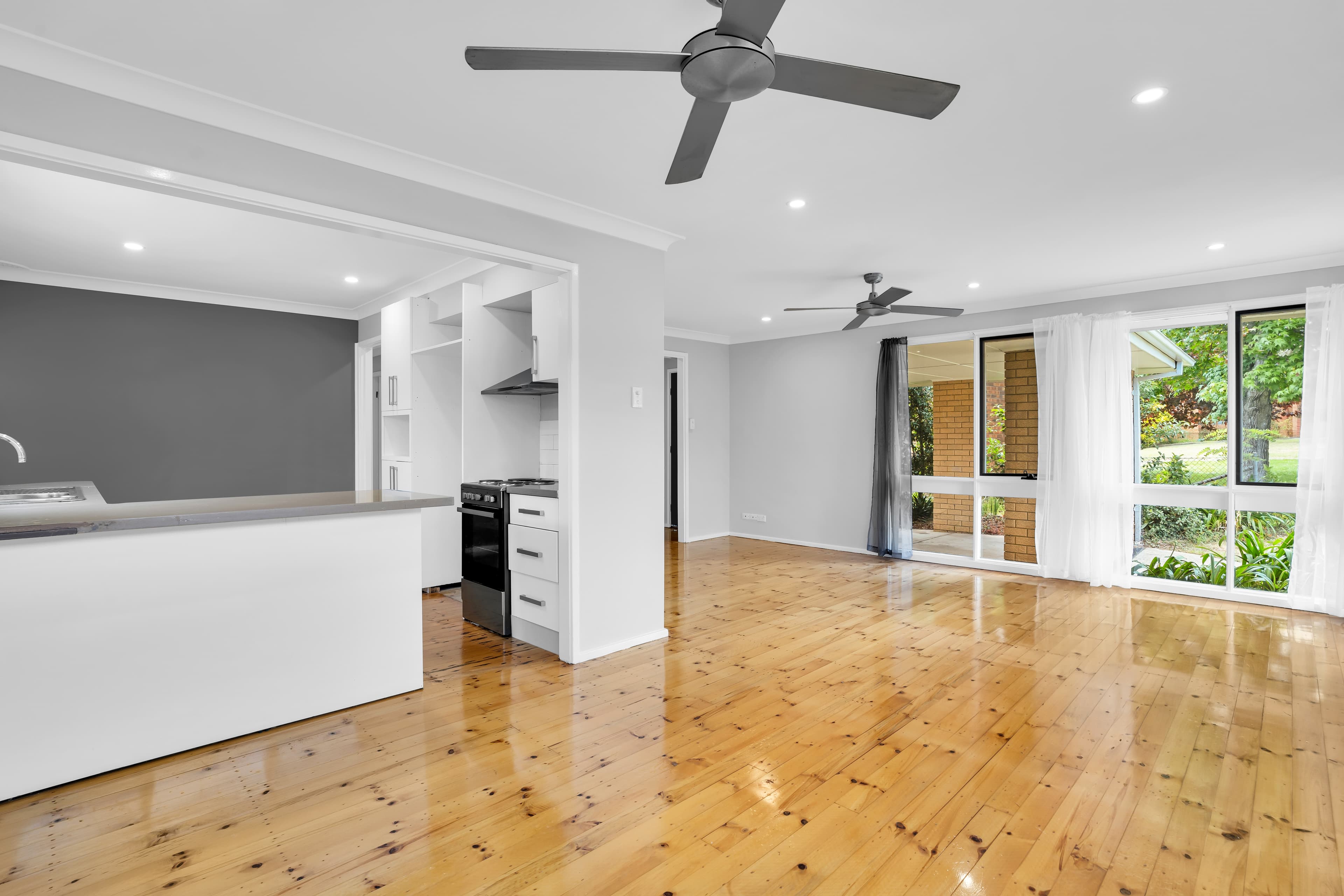 7 Wandoo Place, Bradbury, Bradbury - Thumbnail 4