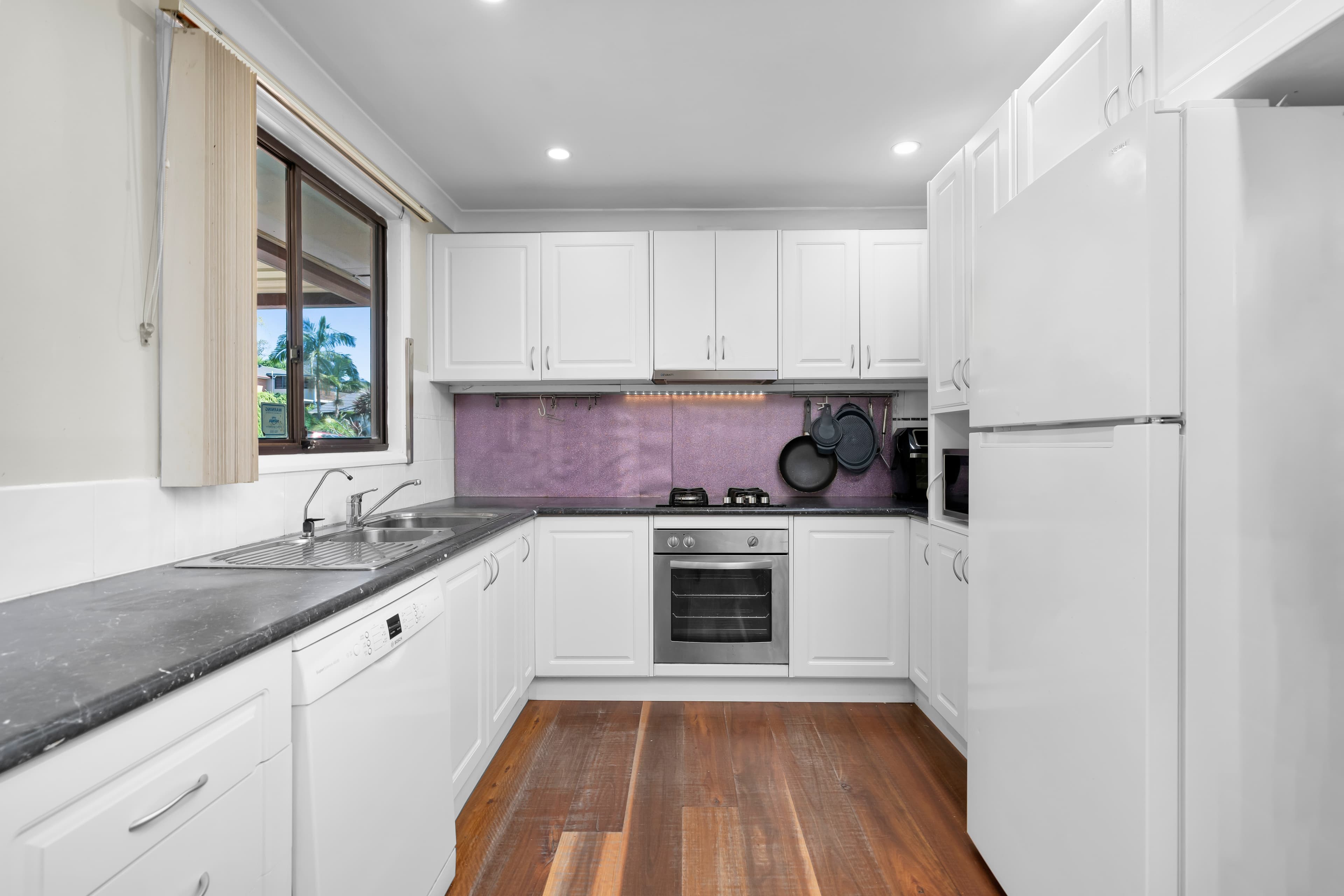 7 Chablis Place, Eschol Park, Eschol Park - Thumbnail 2