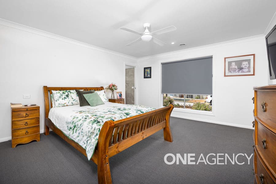 9 MAWSON Rise, Lloyd, Lloyd - Thumbnail 8