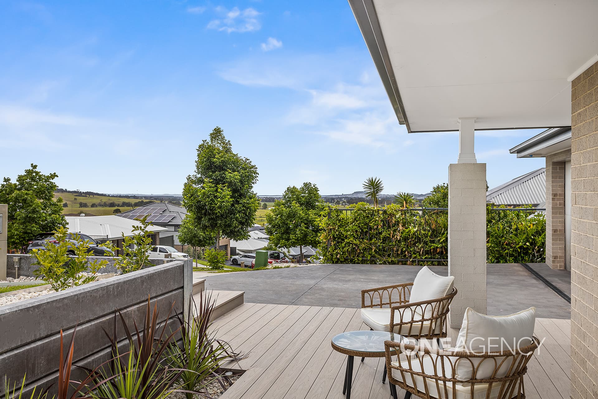 13 Stud Close, Calderwood, Calderwood - Thumbnail 2