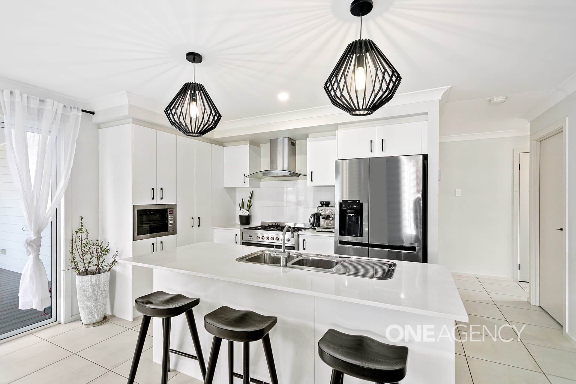 13 Stud Close, Calderwood, Calderwood - Thumbnail 3