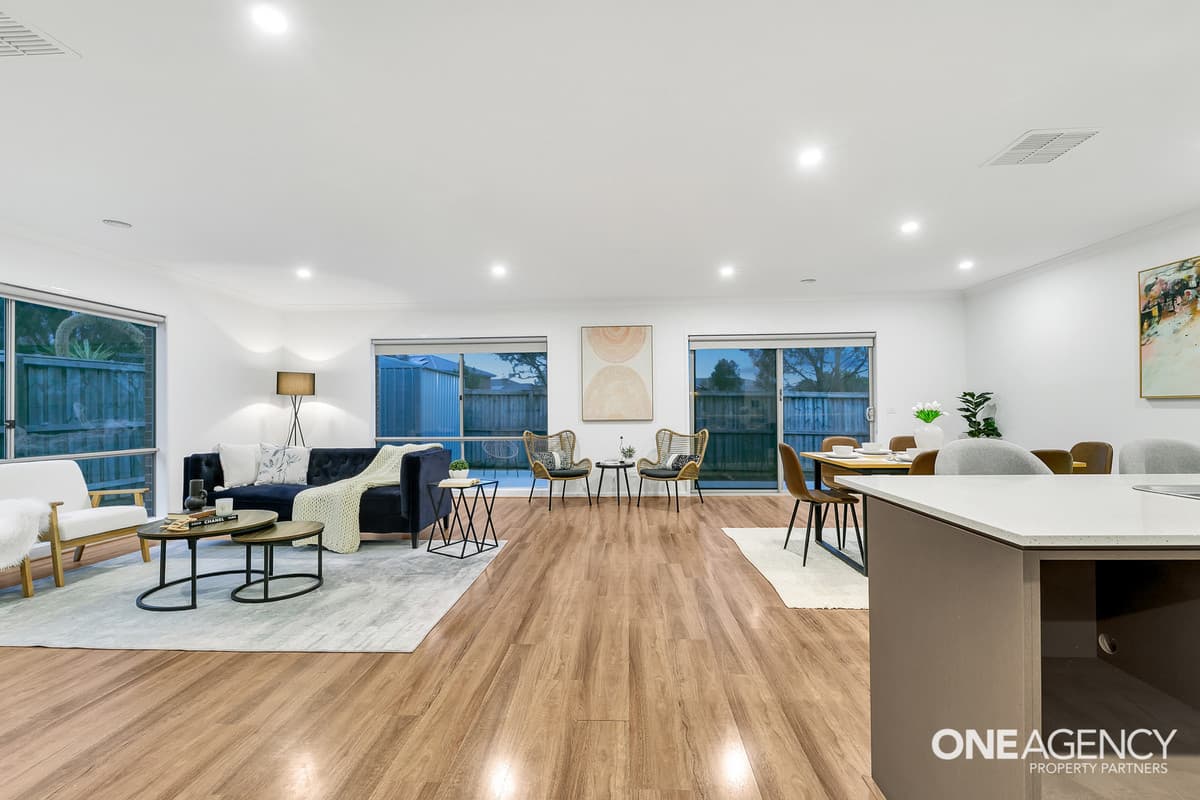 8 Devonport Court, Taylors Hill, Taylors Hill - Thumbnail 7
