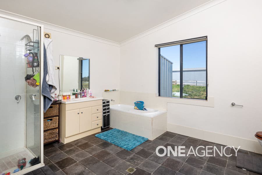 3245 CANOLA Way, Coolamon, Coolamon - Thumbnail 8