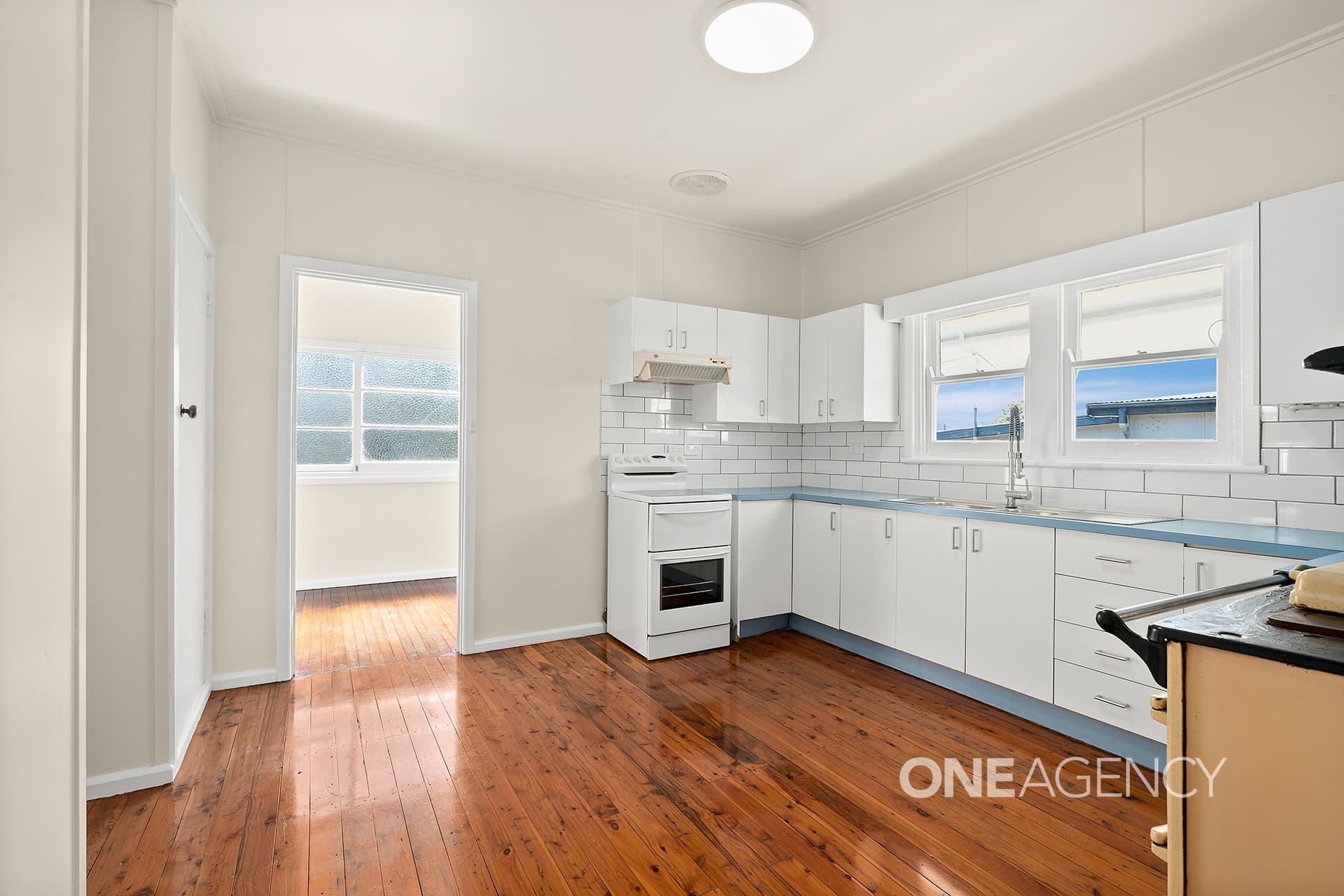 11 Mulgen Crescent, Bomaderry, Bomaderry - Thumbnail 5