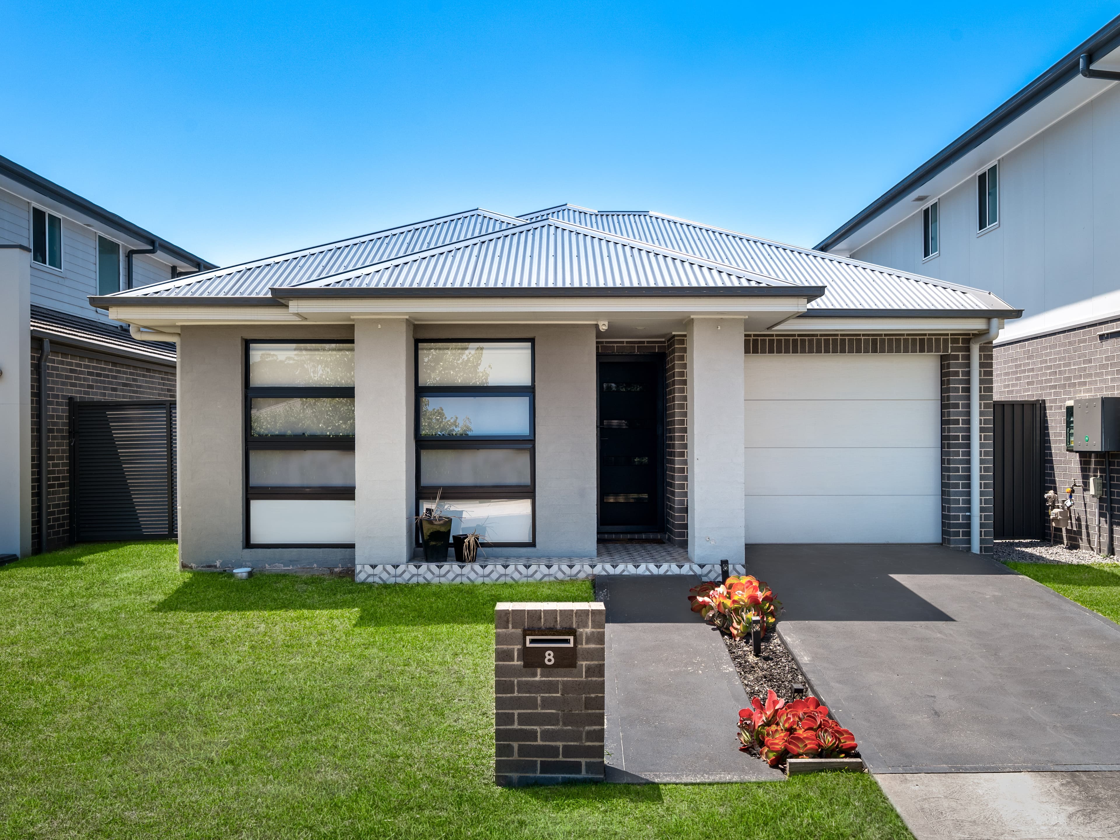 8 Artillery Street, Jordan Springs, Jordan Springs - Image 1