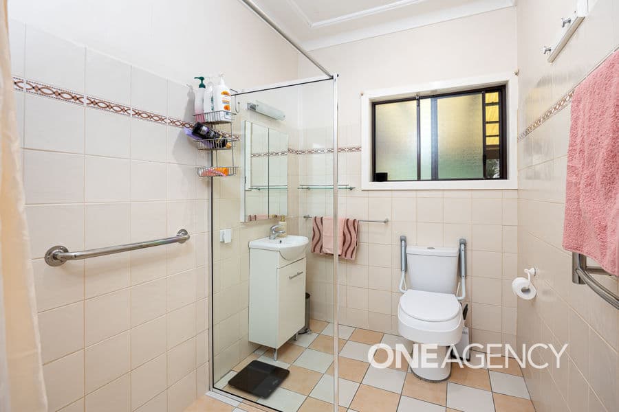 5 KOORA Place, Mount Austin, Mount Austin - Thumbnail 8