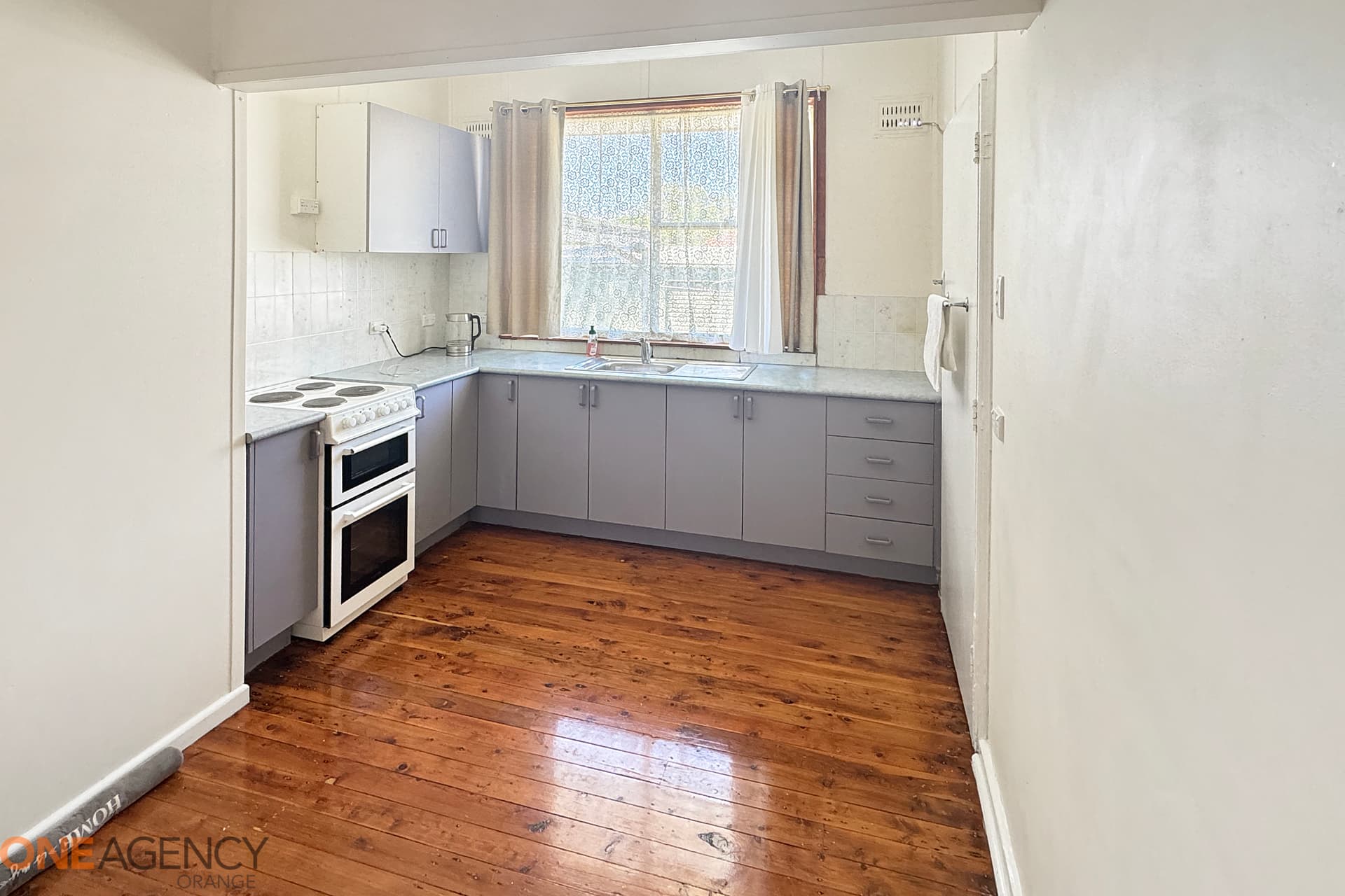 8 Glenroi Avenue, Orange, Orange - Thumbnail 2