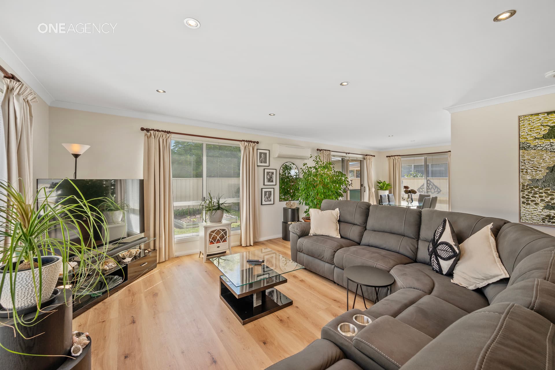 1/4 St Andrews Drive, Devonport, Devonport - Thumbnail 2